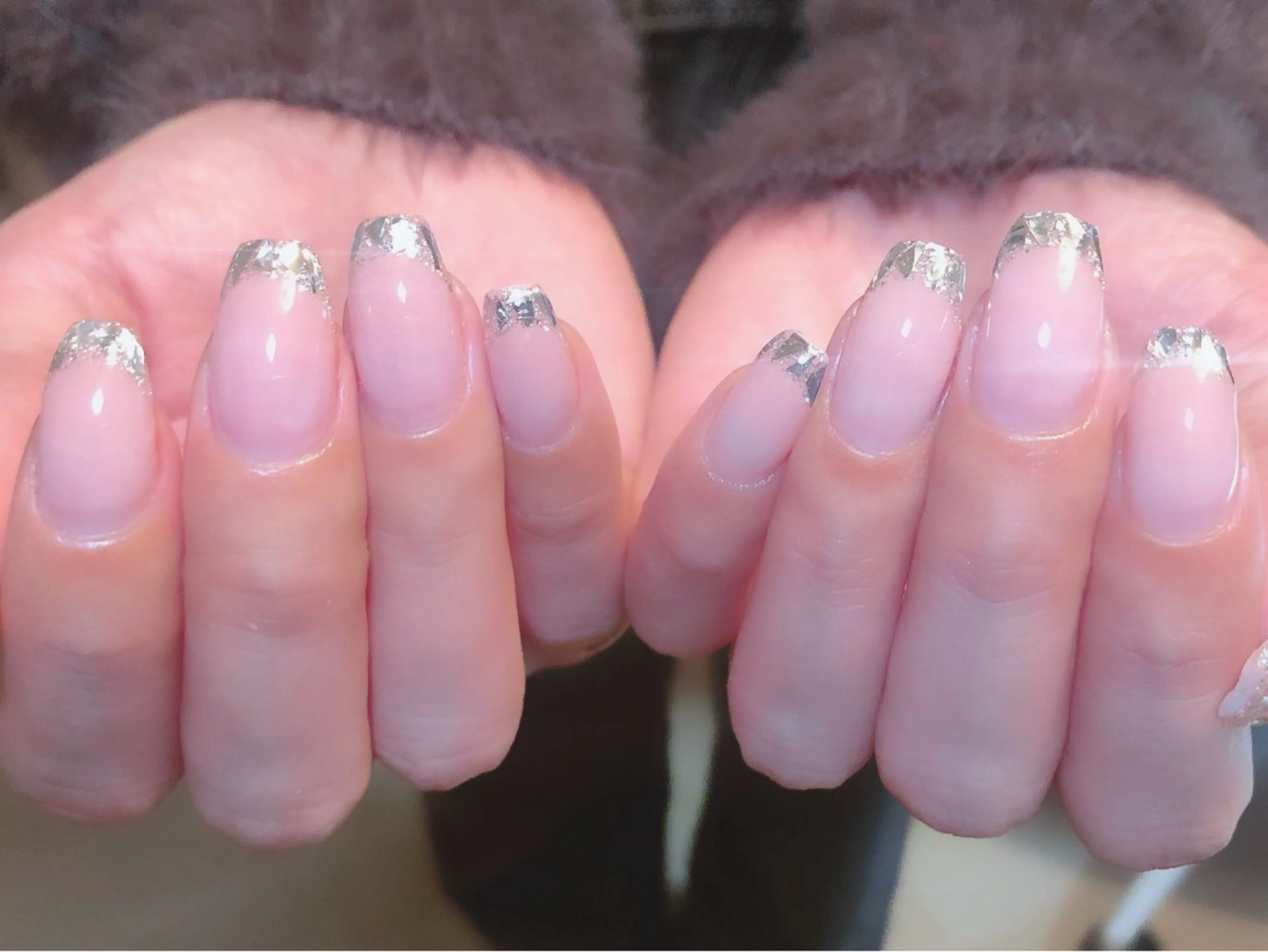 ネイル 長さ出し フレンチネイル ジェルネイル ガラスフレンチ en.所属・en. NATSUKOのネイルデザイン