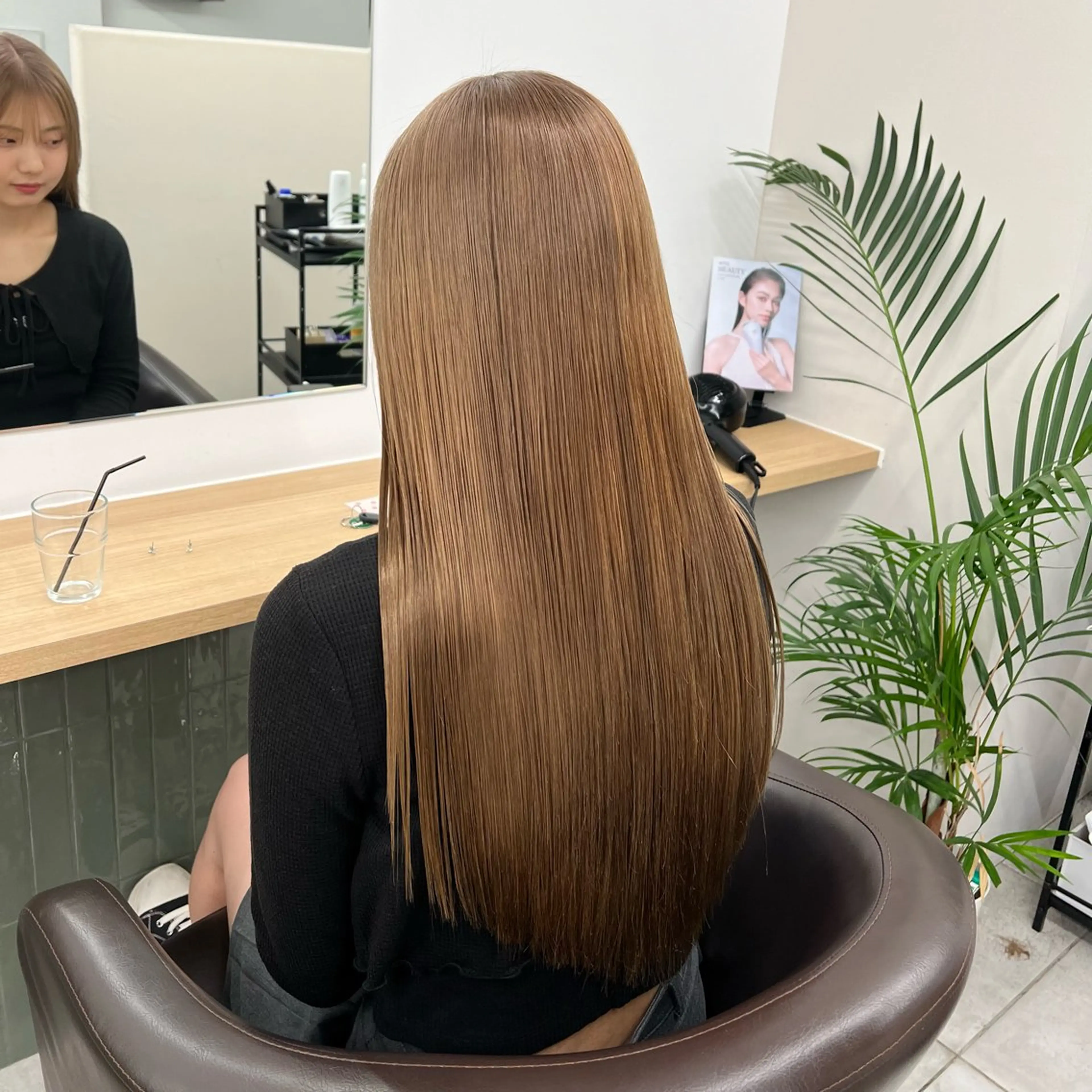 ロング カラー カット ヘアカラー トリートメント 赤みゼロ/透明感 カラー🌿KANTAのヘアスタイル