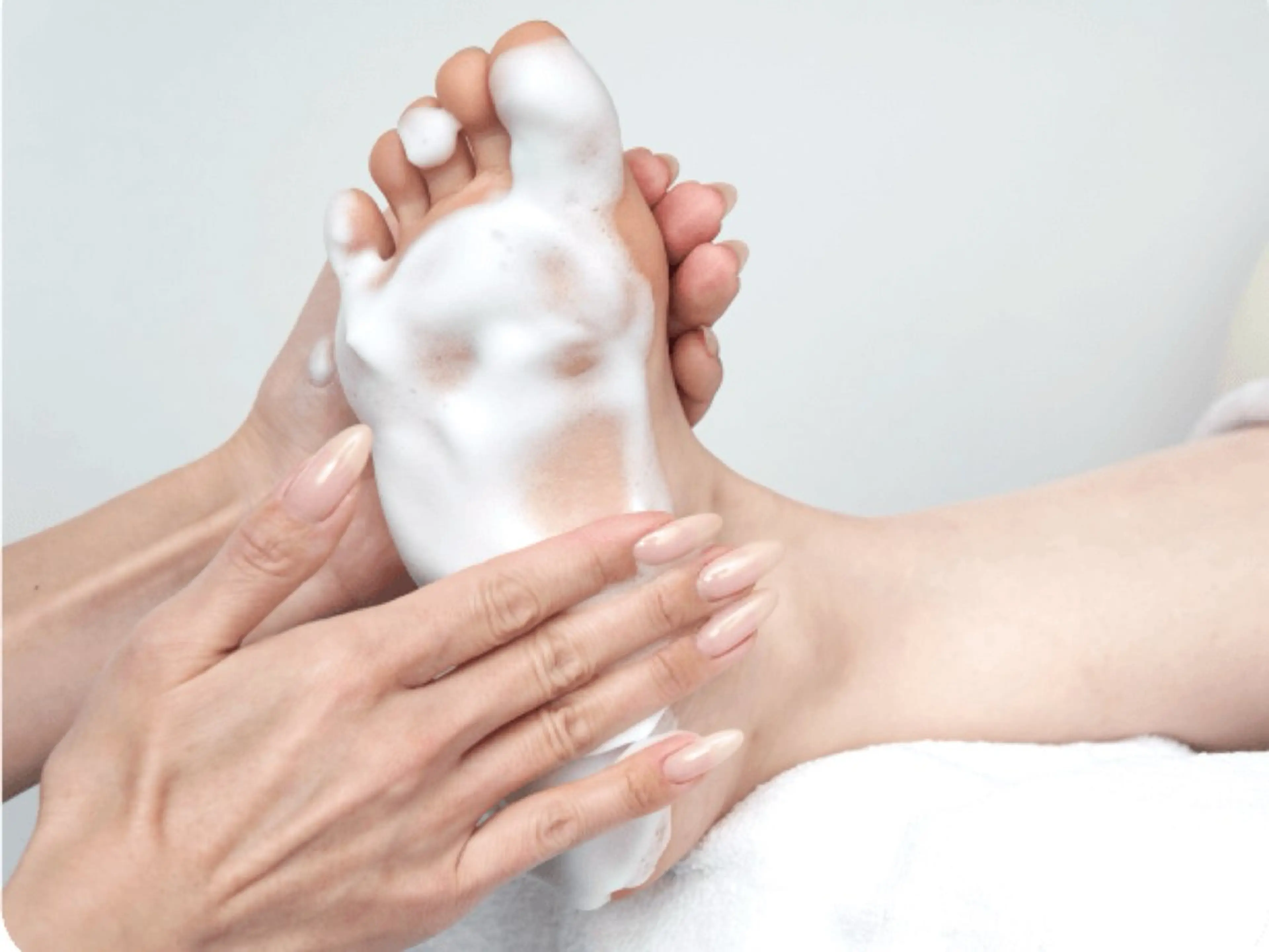 【フット】足裏角質ケアの写真