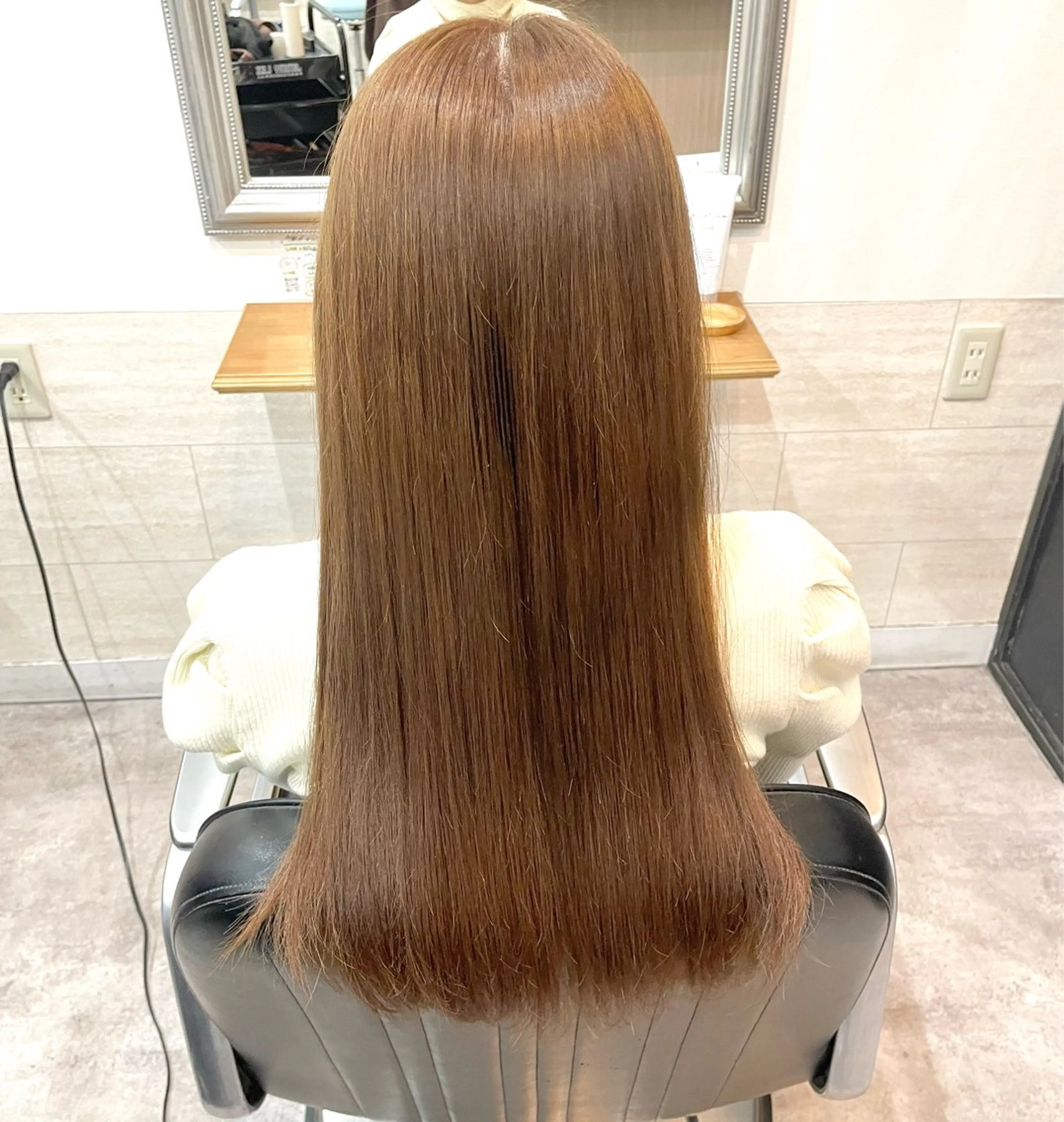 ロング カラー ヘアカラー 堀川 希歩のヘアスタイル