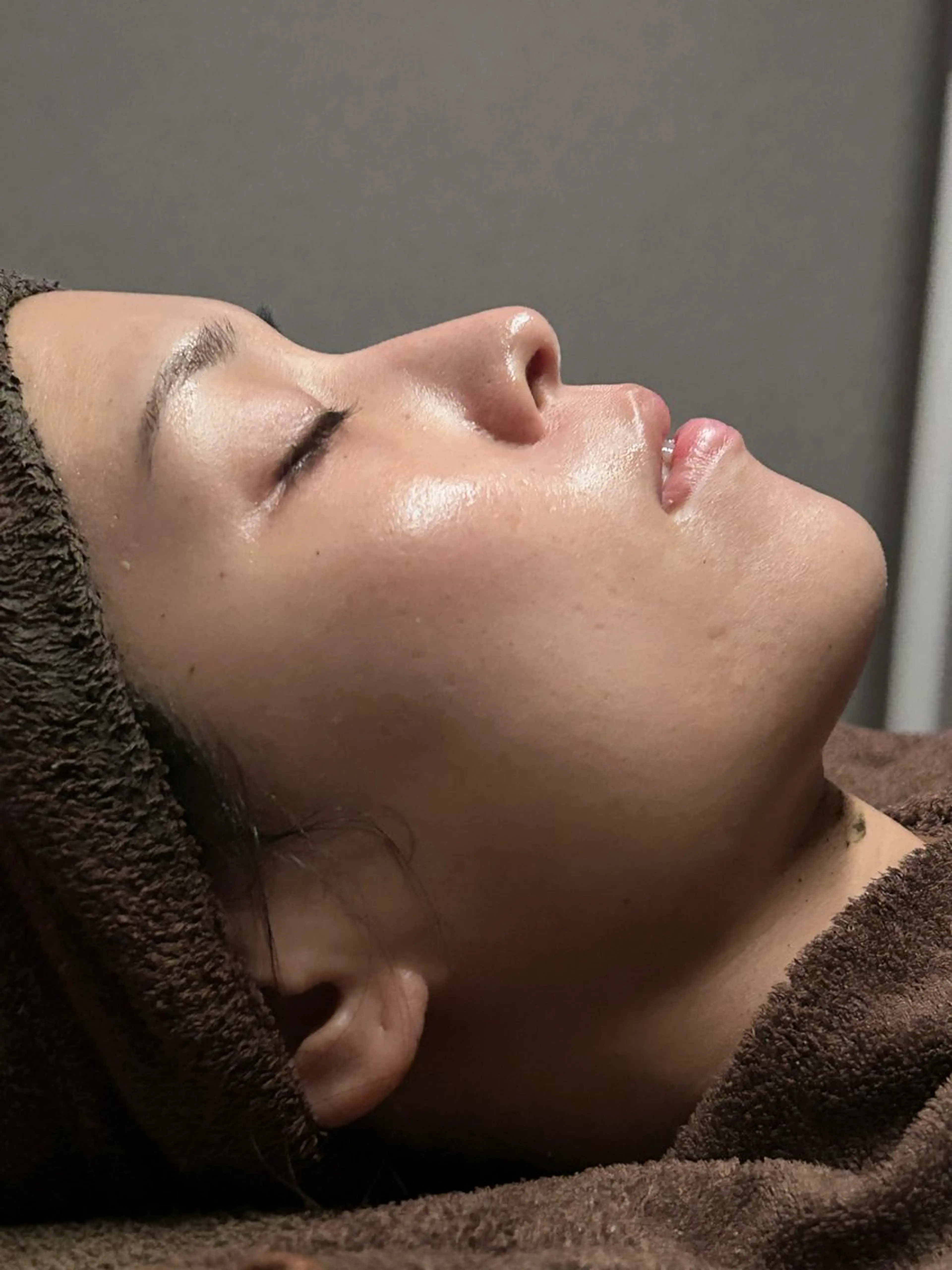 エステ Smoo アユミの眉毛・アイブロウイメージ