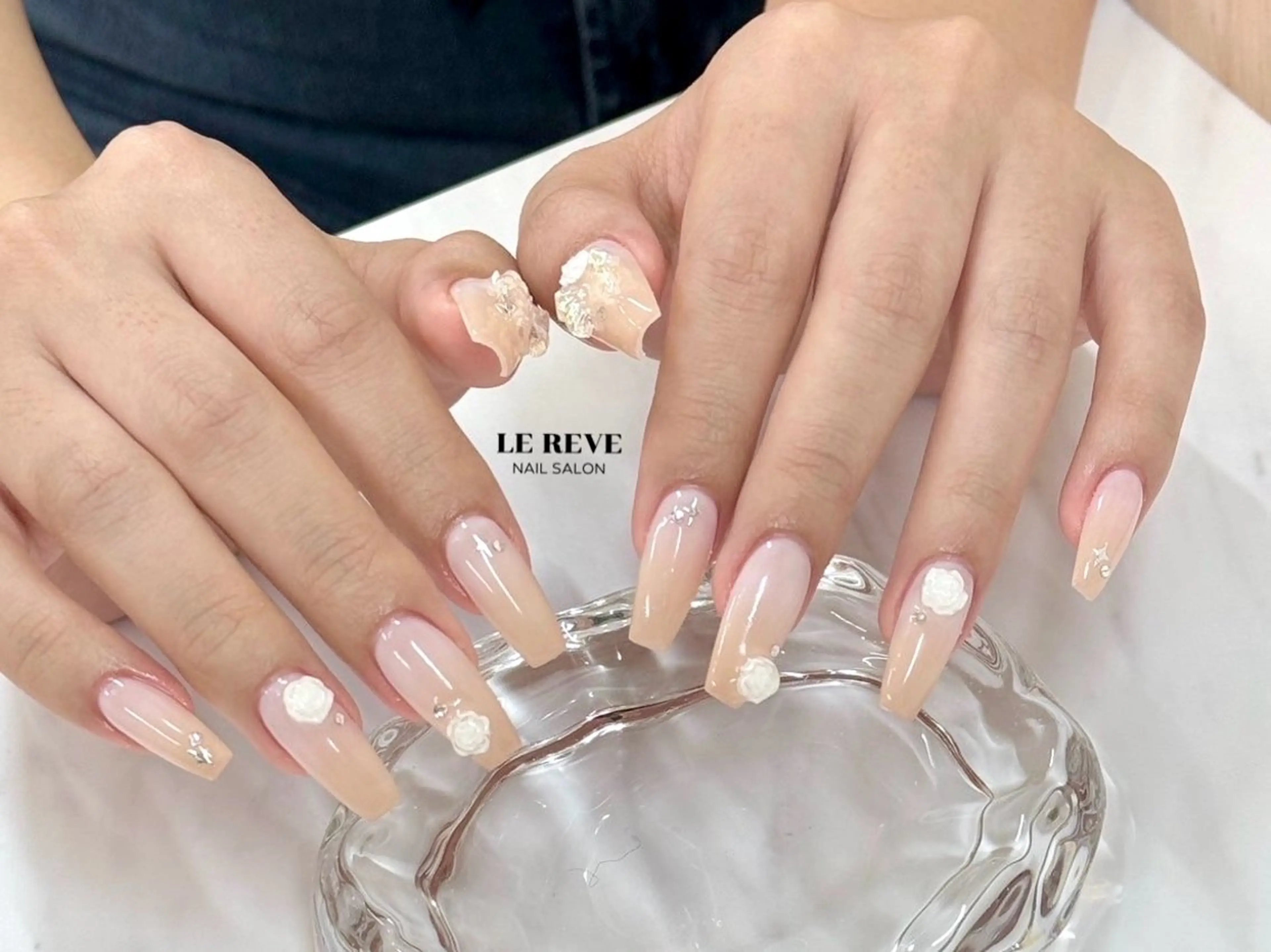 ネイル LE REVE nailsalonのネイルデザイン