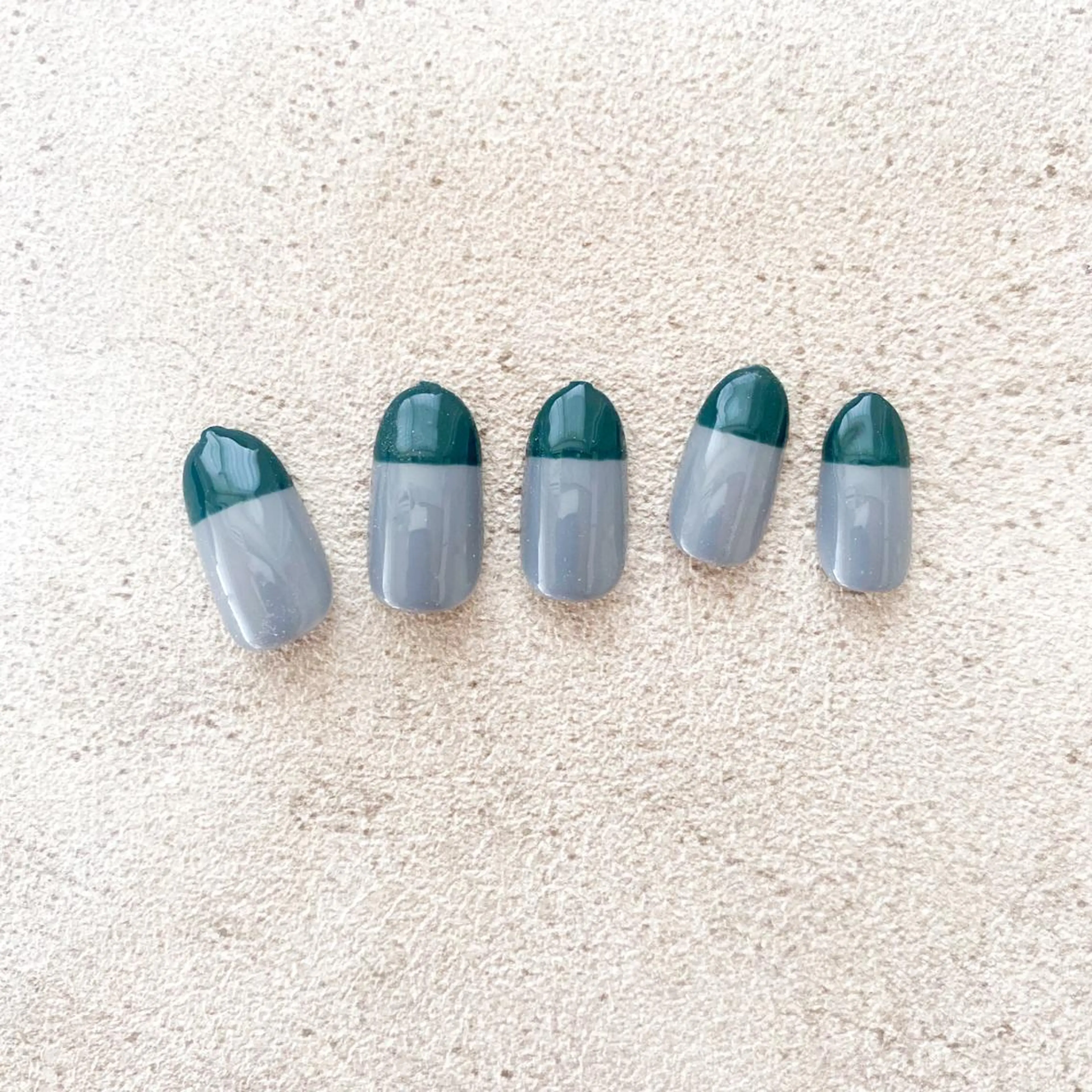 ネイル ハンドネイル ゴテゴテ💙ワンホン リオナのネイルデザイン