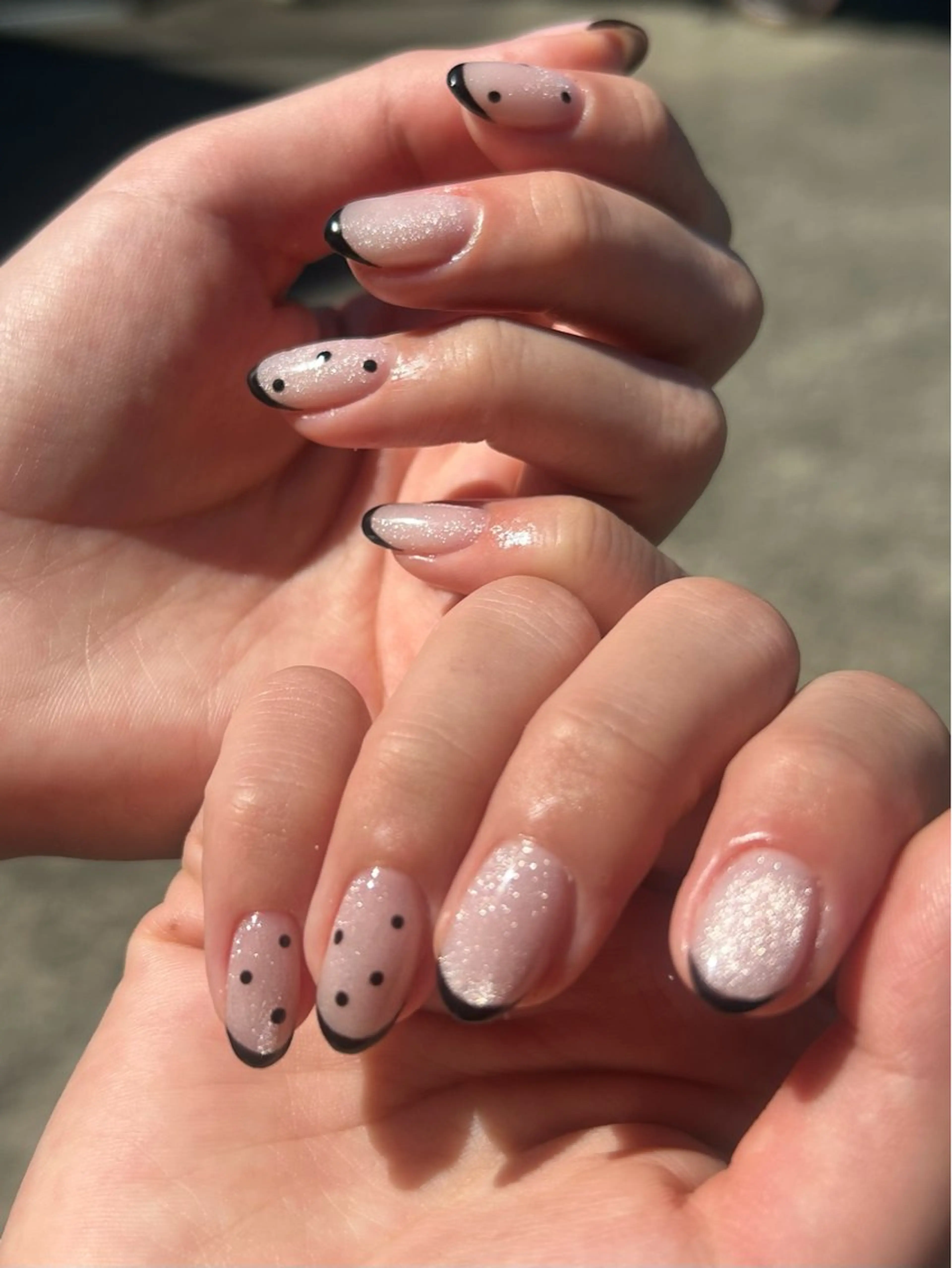 ポップデザイン🫧2025トレンドドットネイル🫧の写真