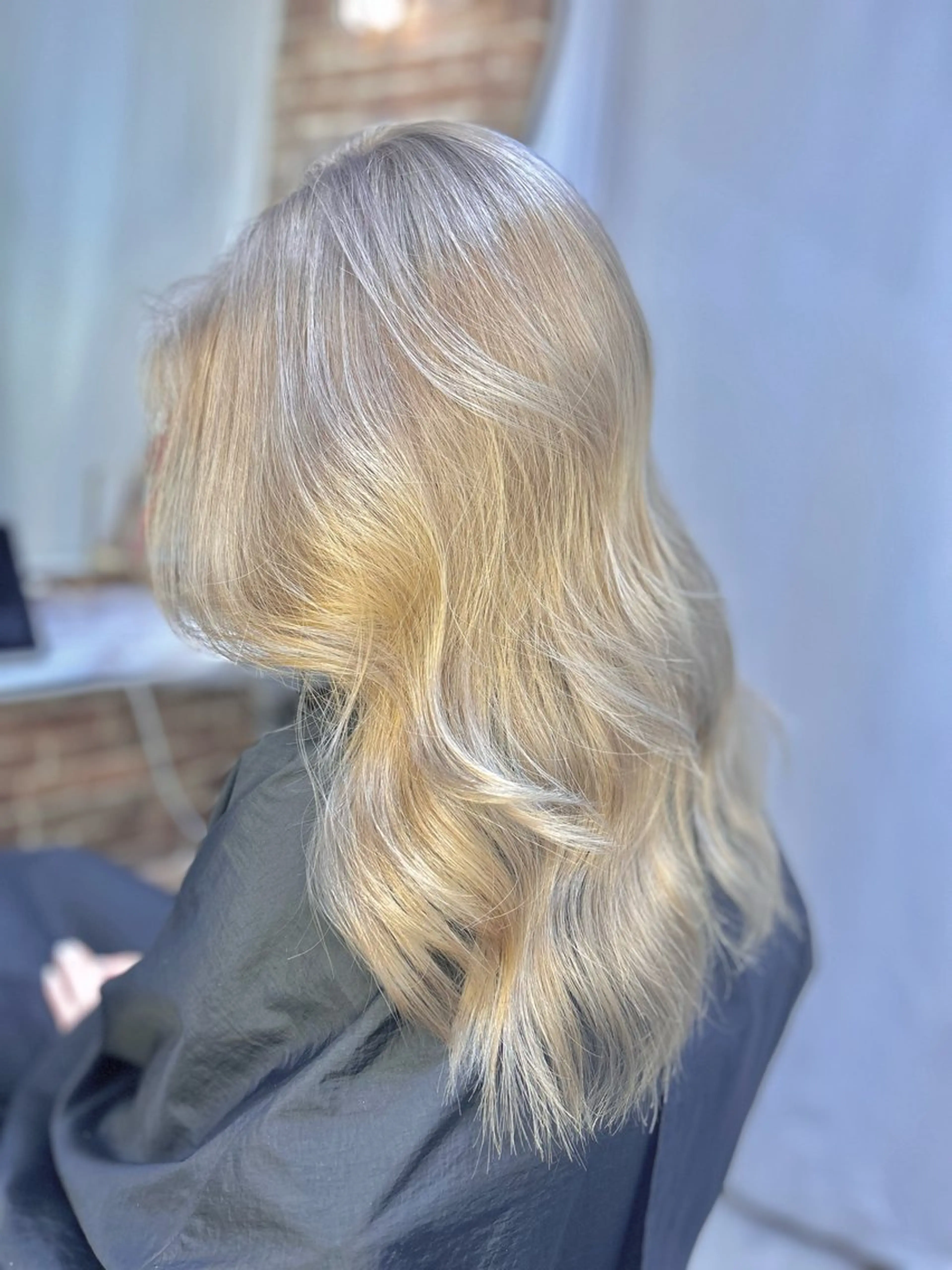 ロング カラー カット ヘアカラー トリートメント share salon JAM 吉祥寺所属・レイヤー/ブリーチ HIKARU ♡のヘアスタイル