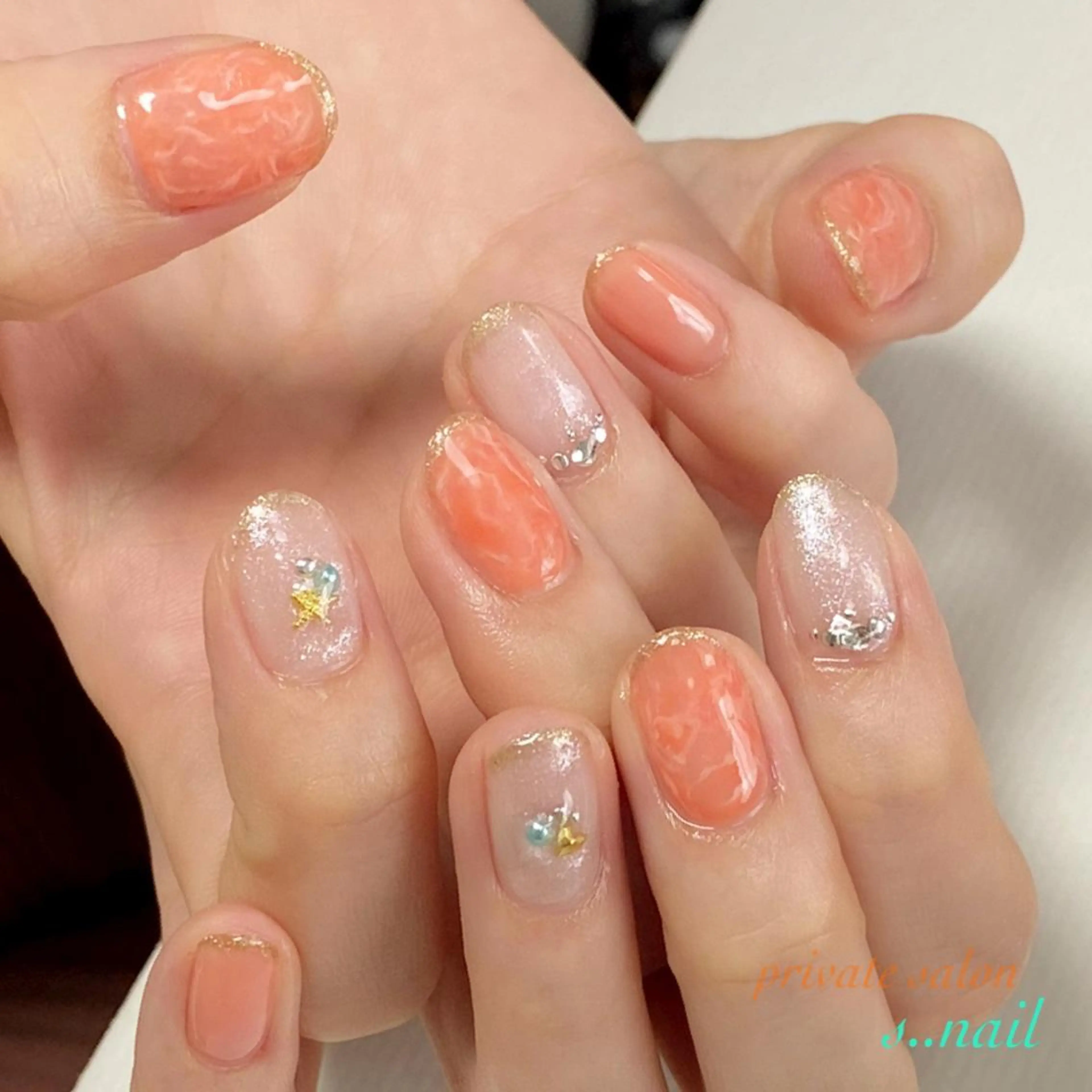 ネイル ハート ラメ(グリッター) 大理石ネイル(マーブル) オレンジ シルバー ハンドネイル フットネイル s..nail / MORITAのネイルデザイン