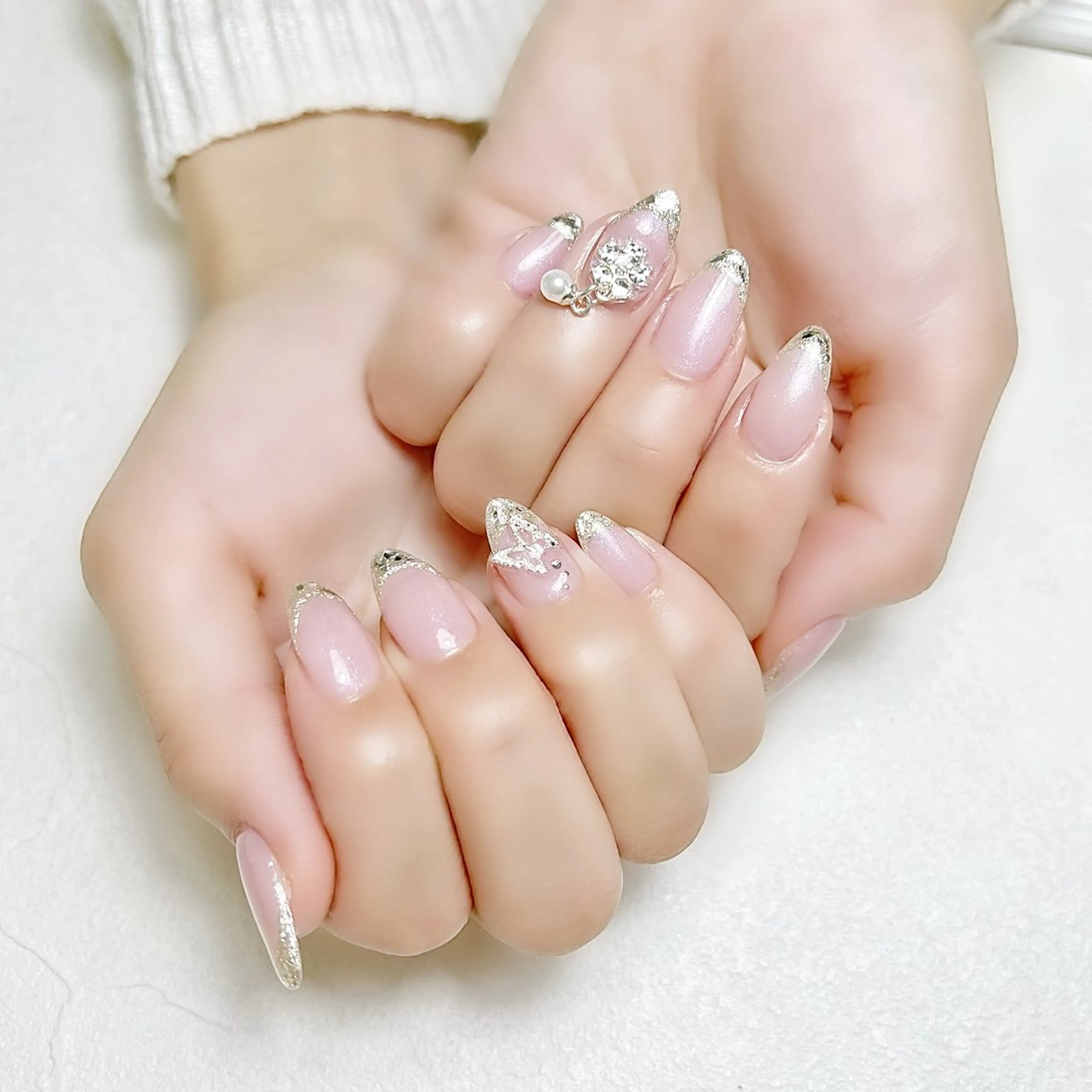 ネイル フレンチネイル ガラスフレンチ オフィスネイル 春ネイル rouse nail RISATOのネイルデザイン