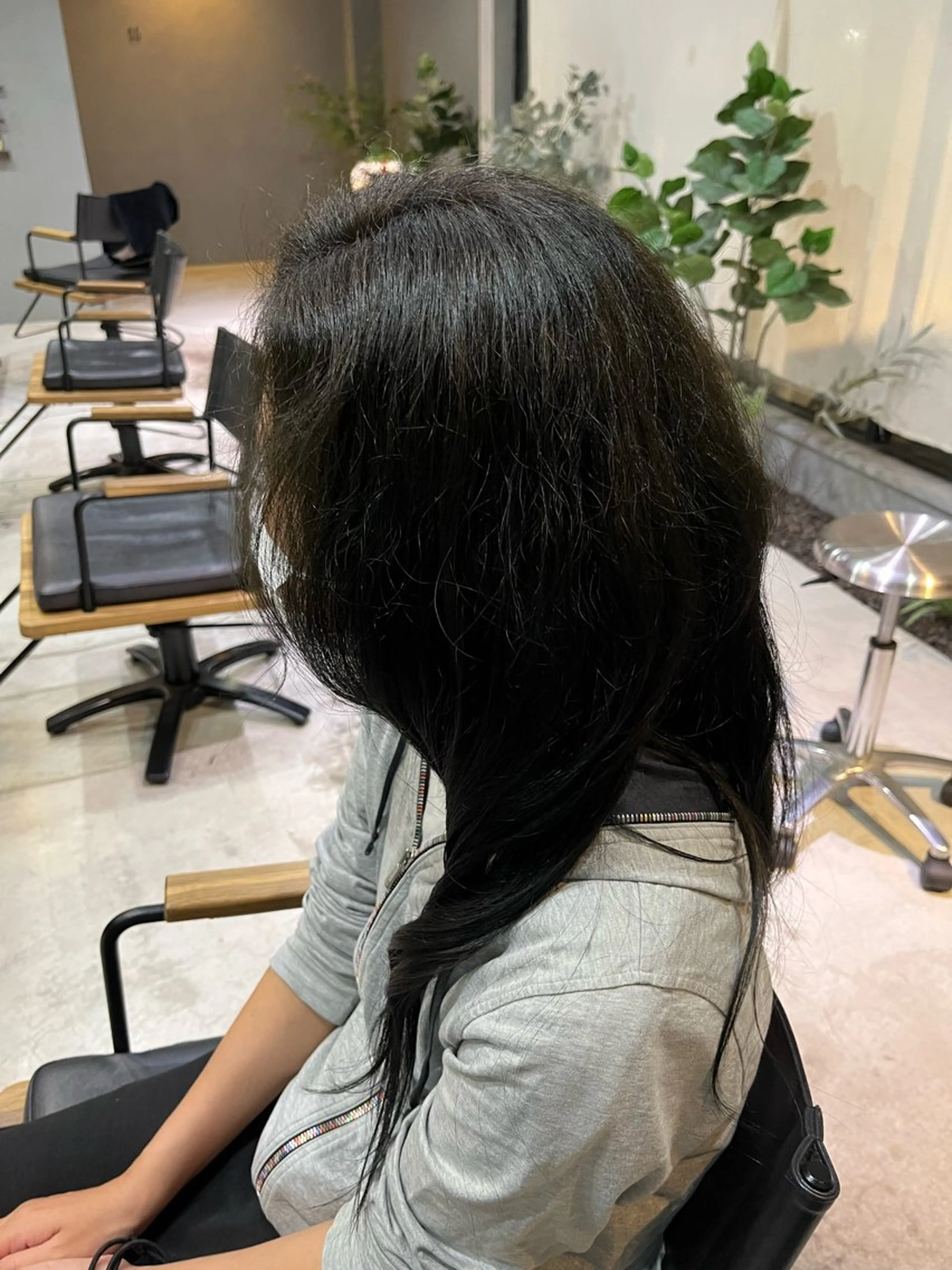 カラー ヘアカラー yuto /ブリーチ /艶カラー/縮毛矯正のヘアスタイル