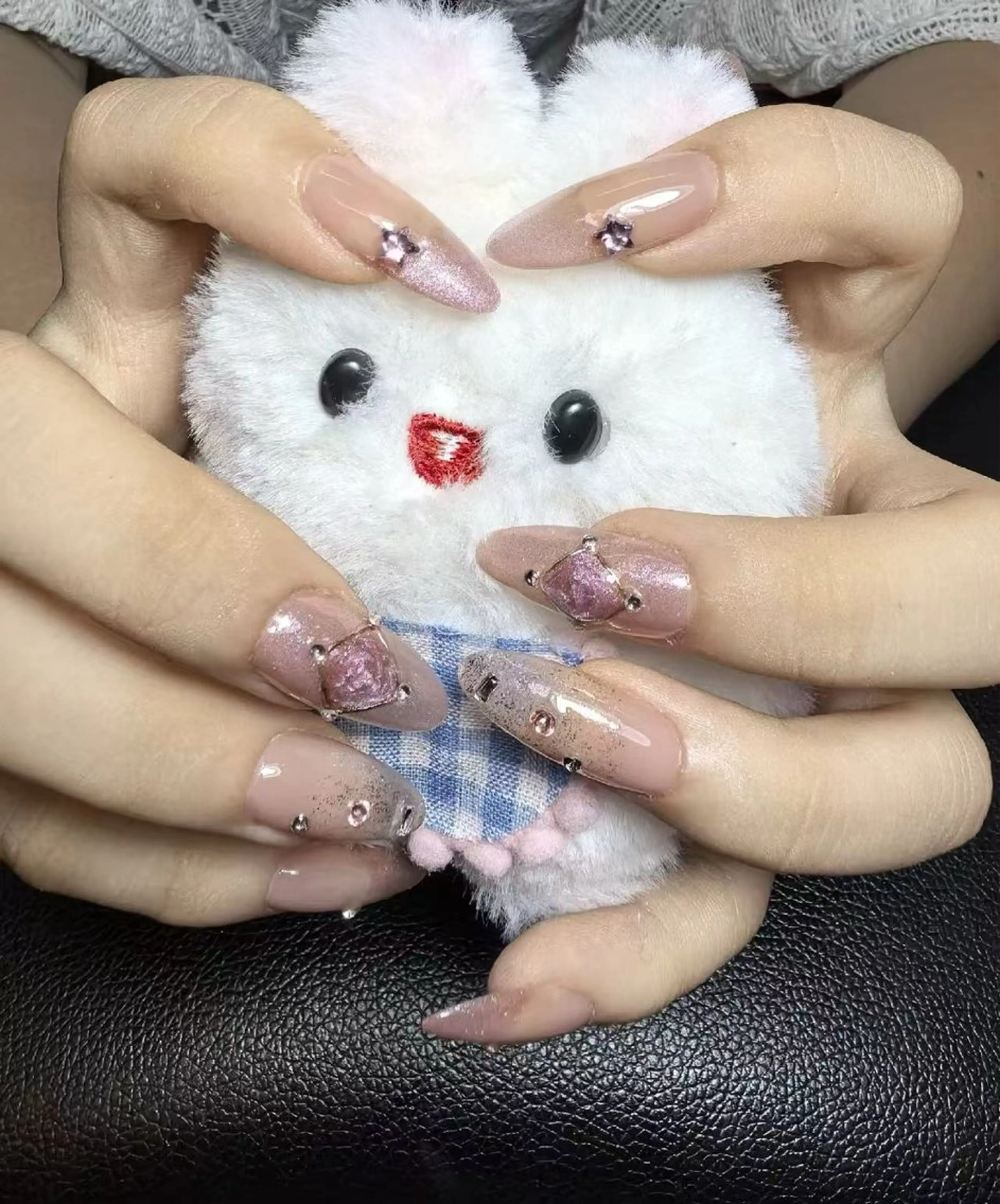 カラー U.mi Nail Salonのネイルデザイン