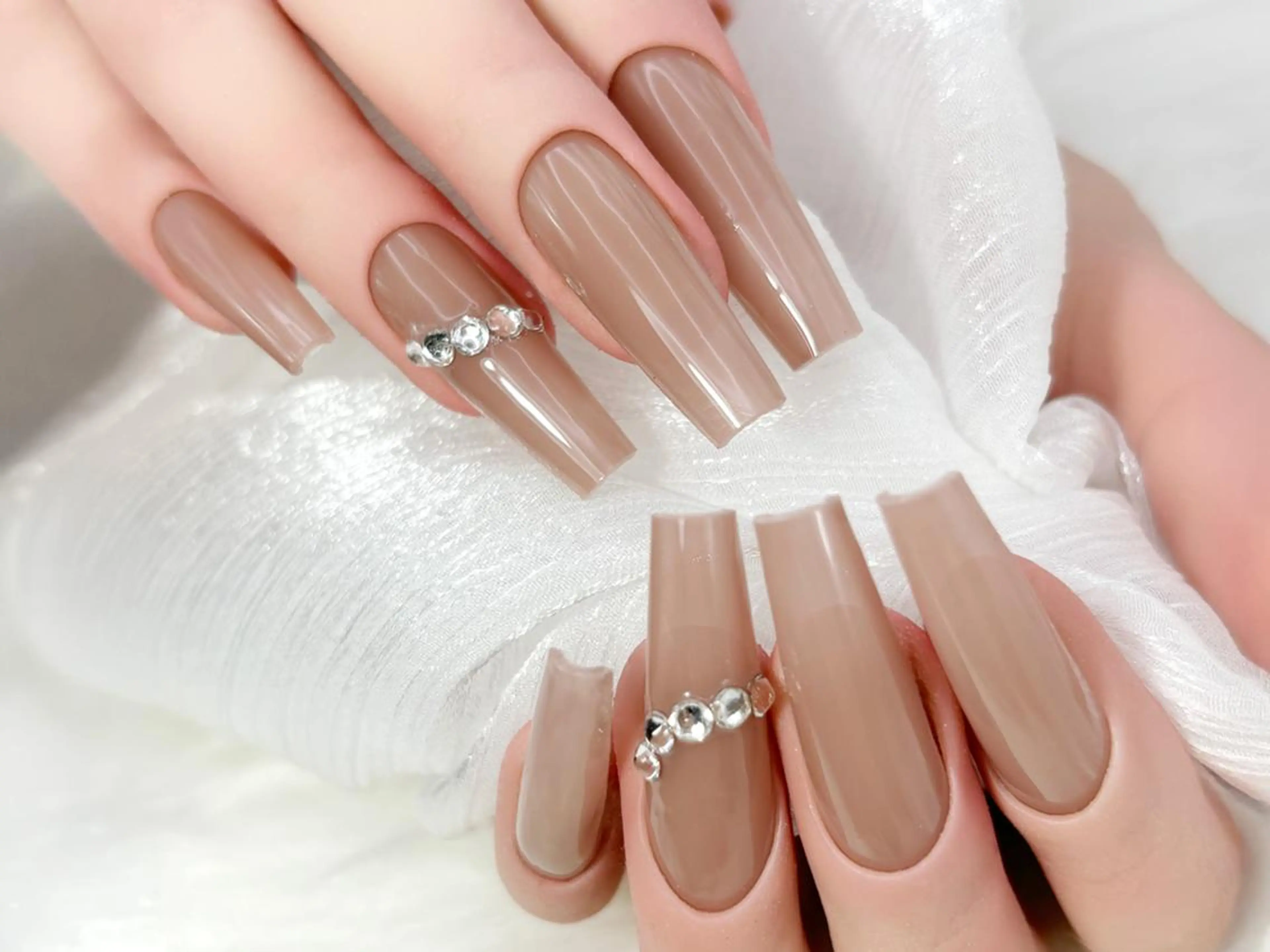 ネイル ハンドネイル orbe 柴﨑のネイルデザイン