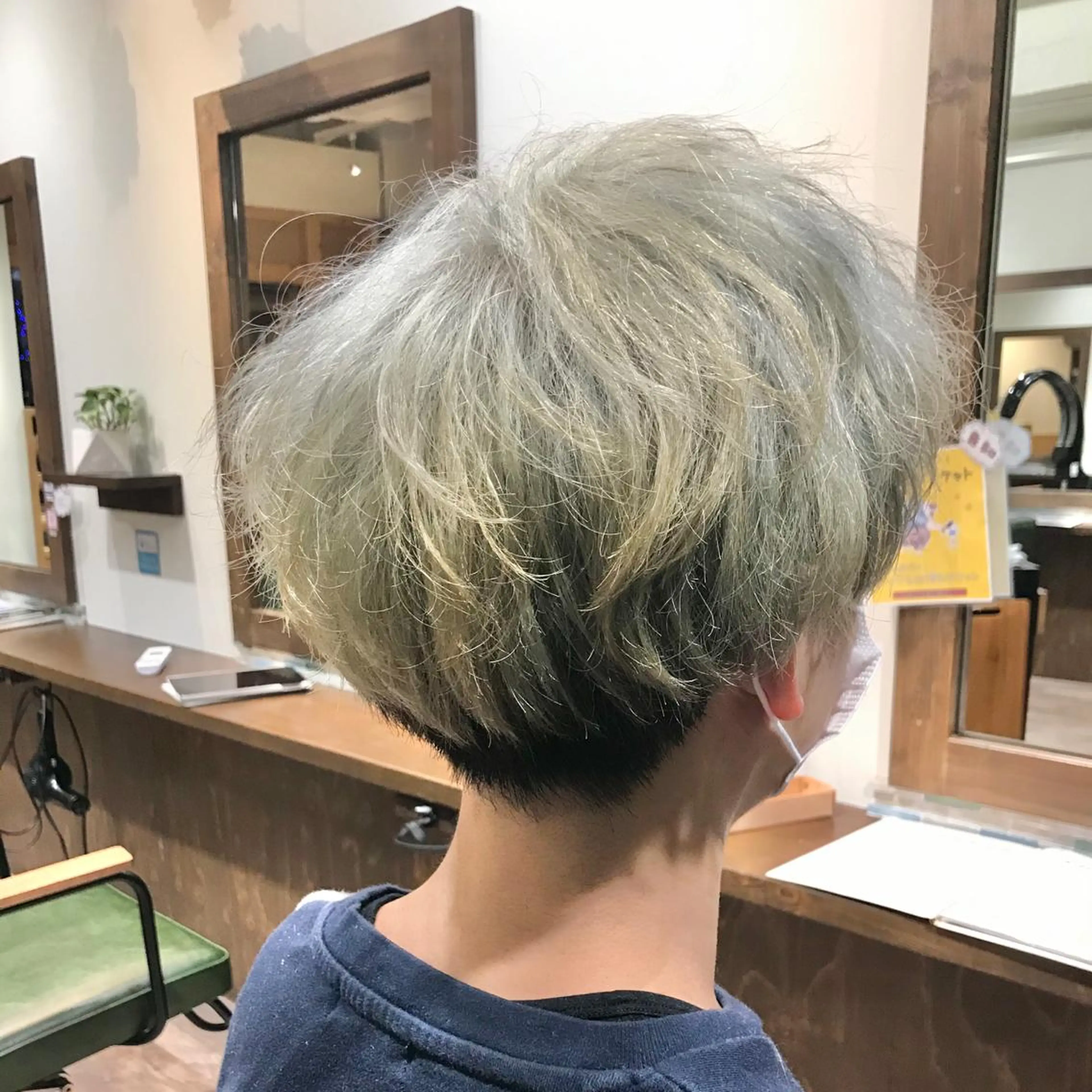 ショート メンズ メンズブリーチ HairStoryかのわ所属・宇野  ひかりのヘアスタイル