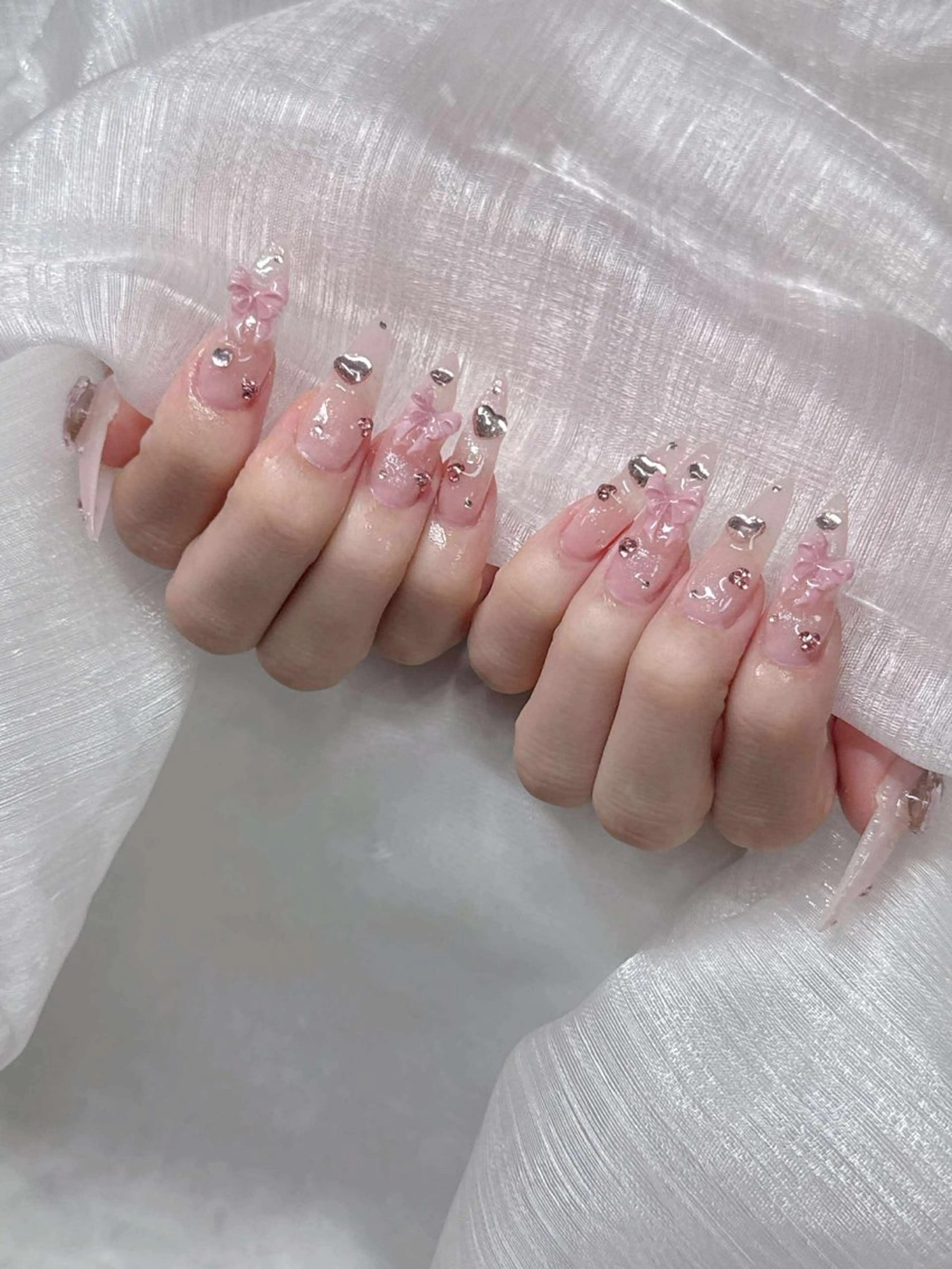ネイル ハンドネイル Lee Nailsのネイルデザイン