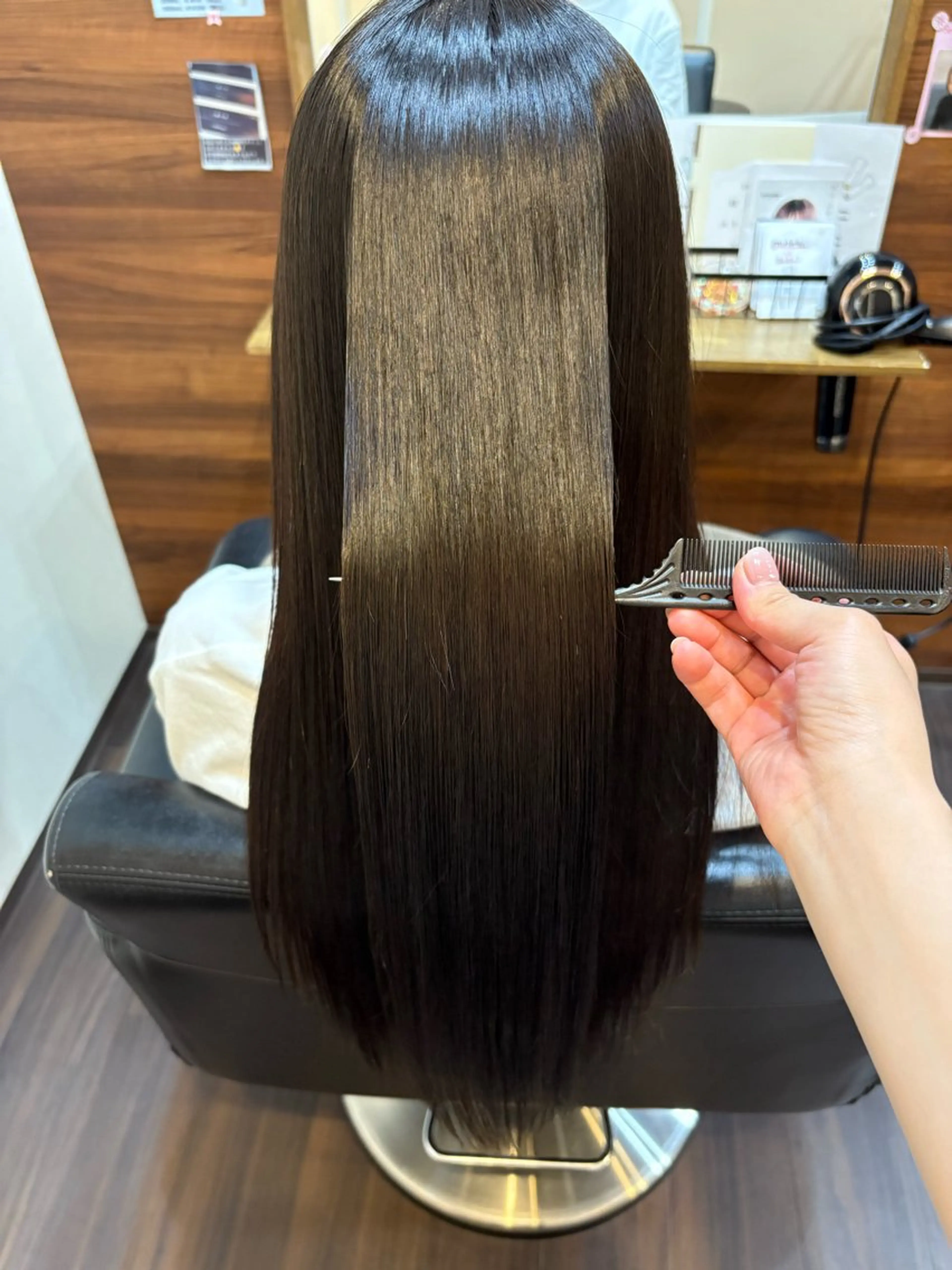 ロング 髪質改善 杉宮 慧美のヘアスタイル