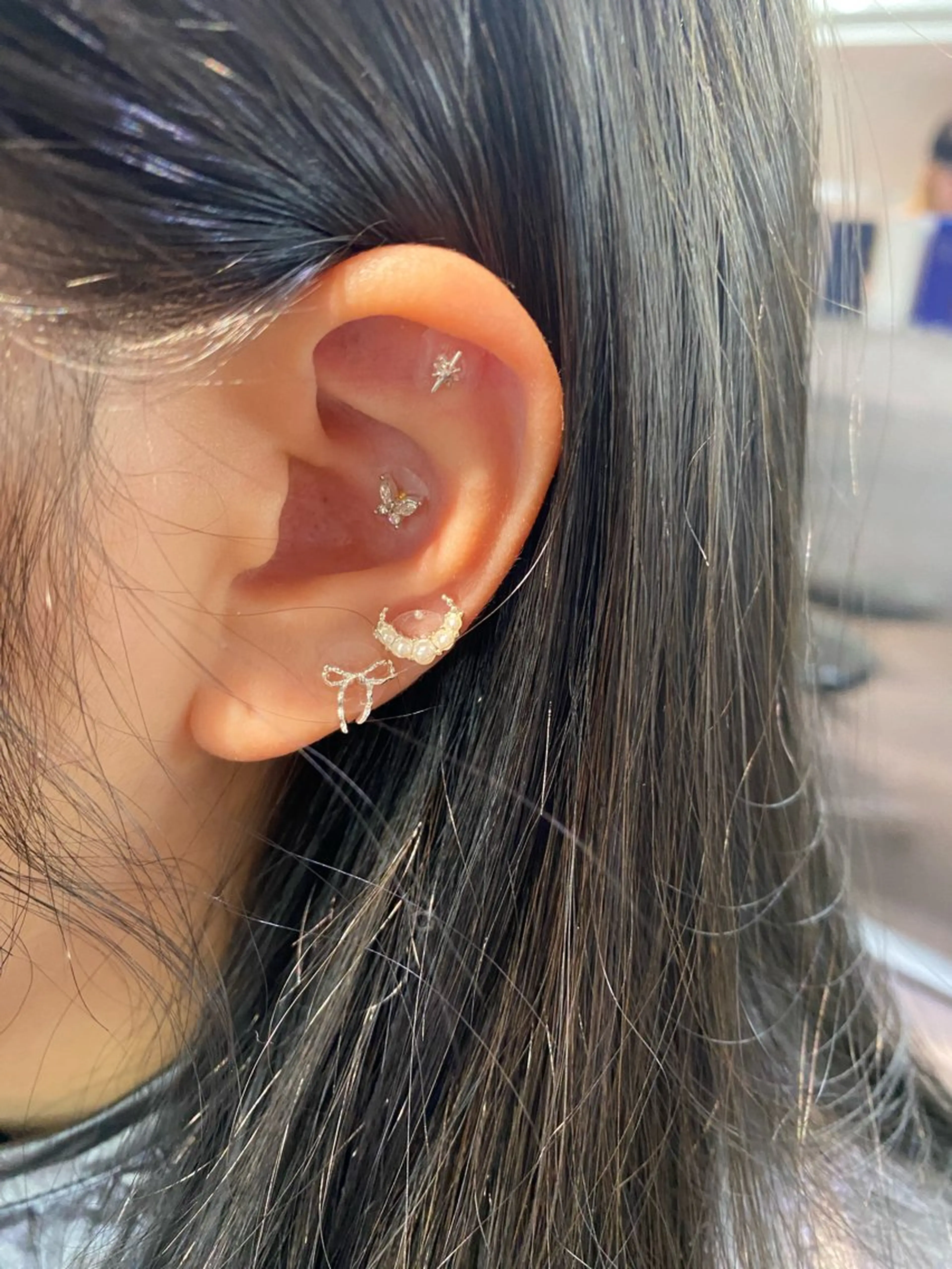 ロング ヘアカラー 派手髪ハイトーン💛 ネイル💅まりなのヘアスタイル