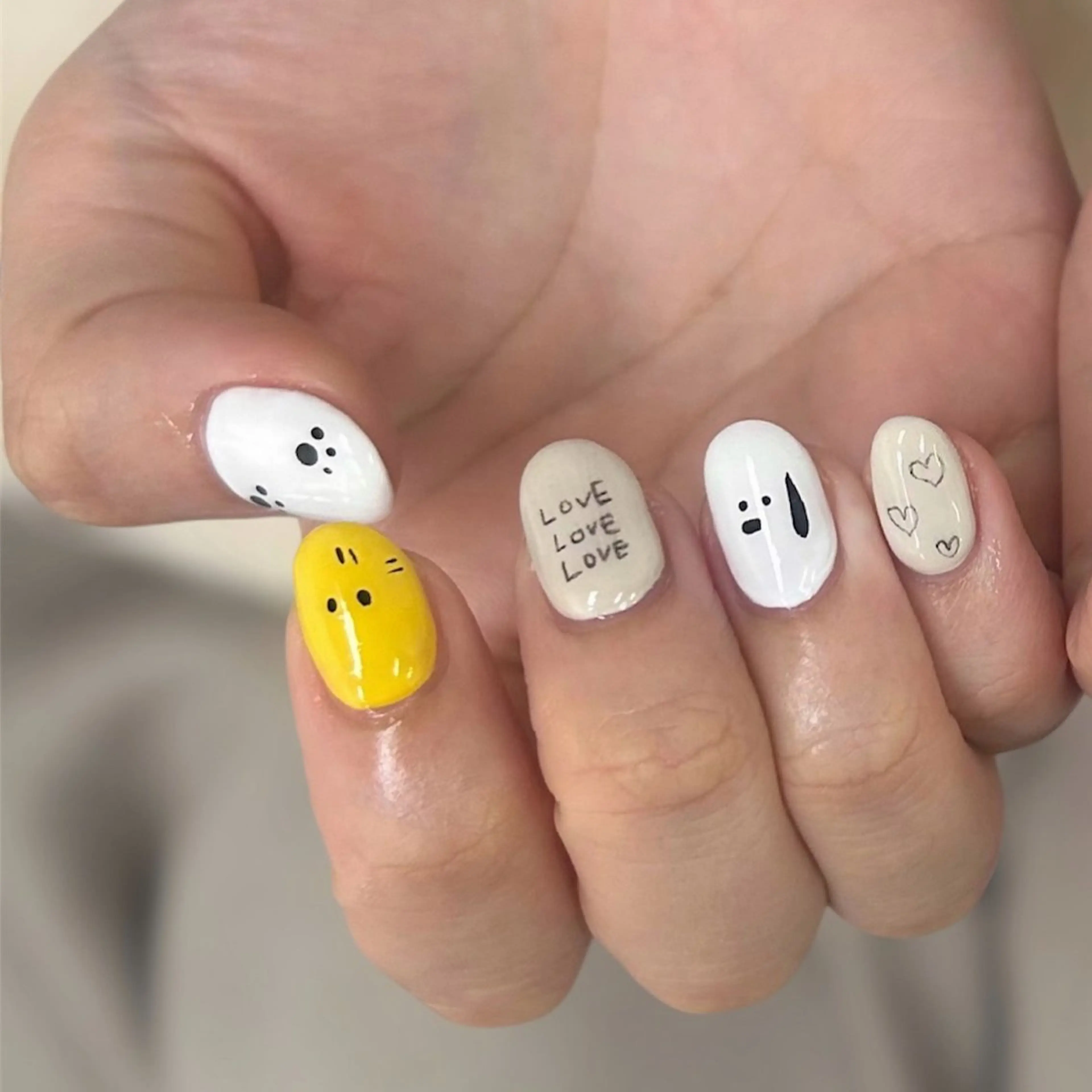 ネイル ハンドネイル アトリエ　ミモザ所属・いまむら あかりのネイルデザイン