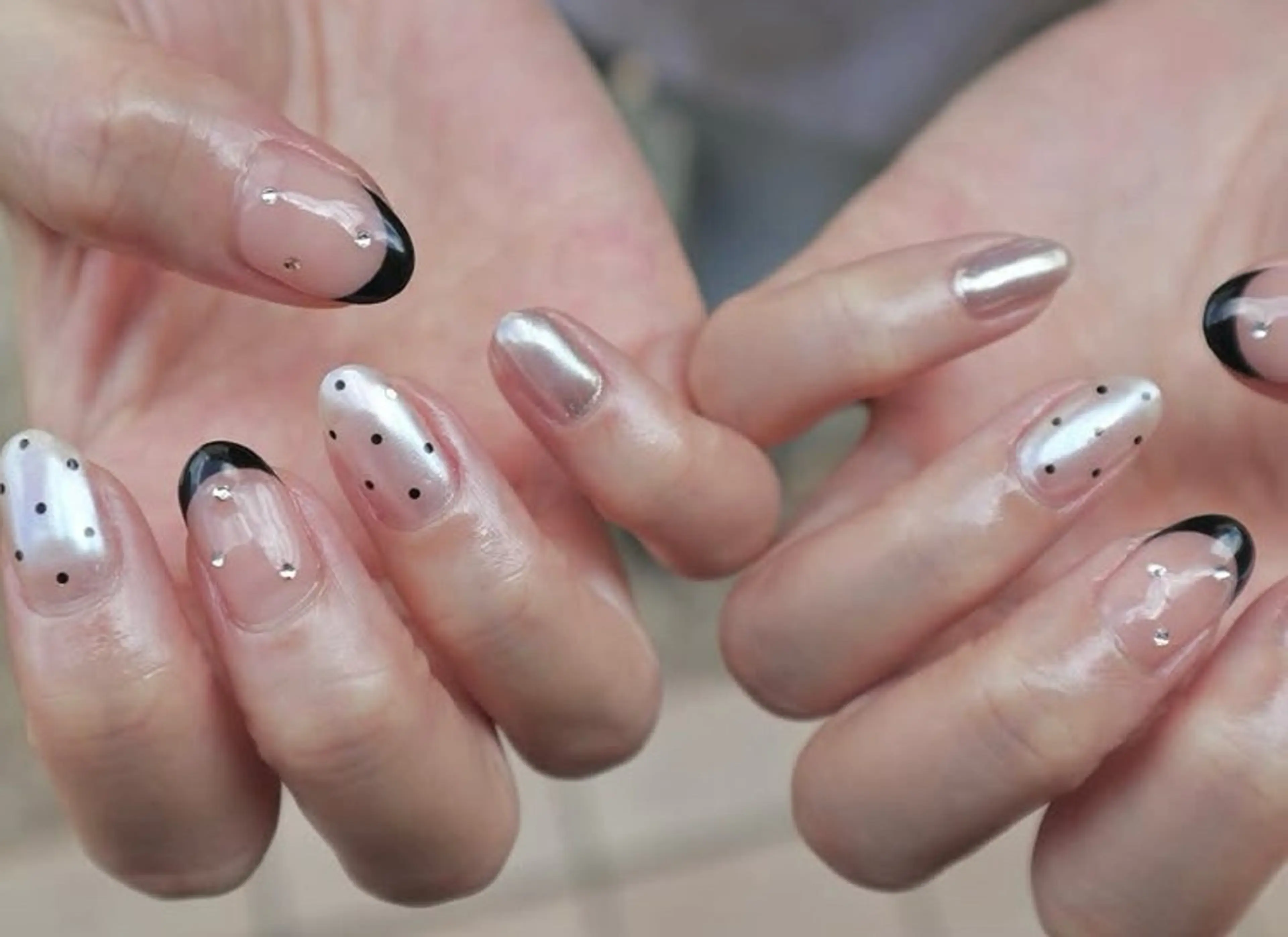 ネイル ハンドネイル yachikonail所属・ネイリスト risaのネイルデザイン