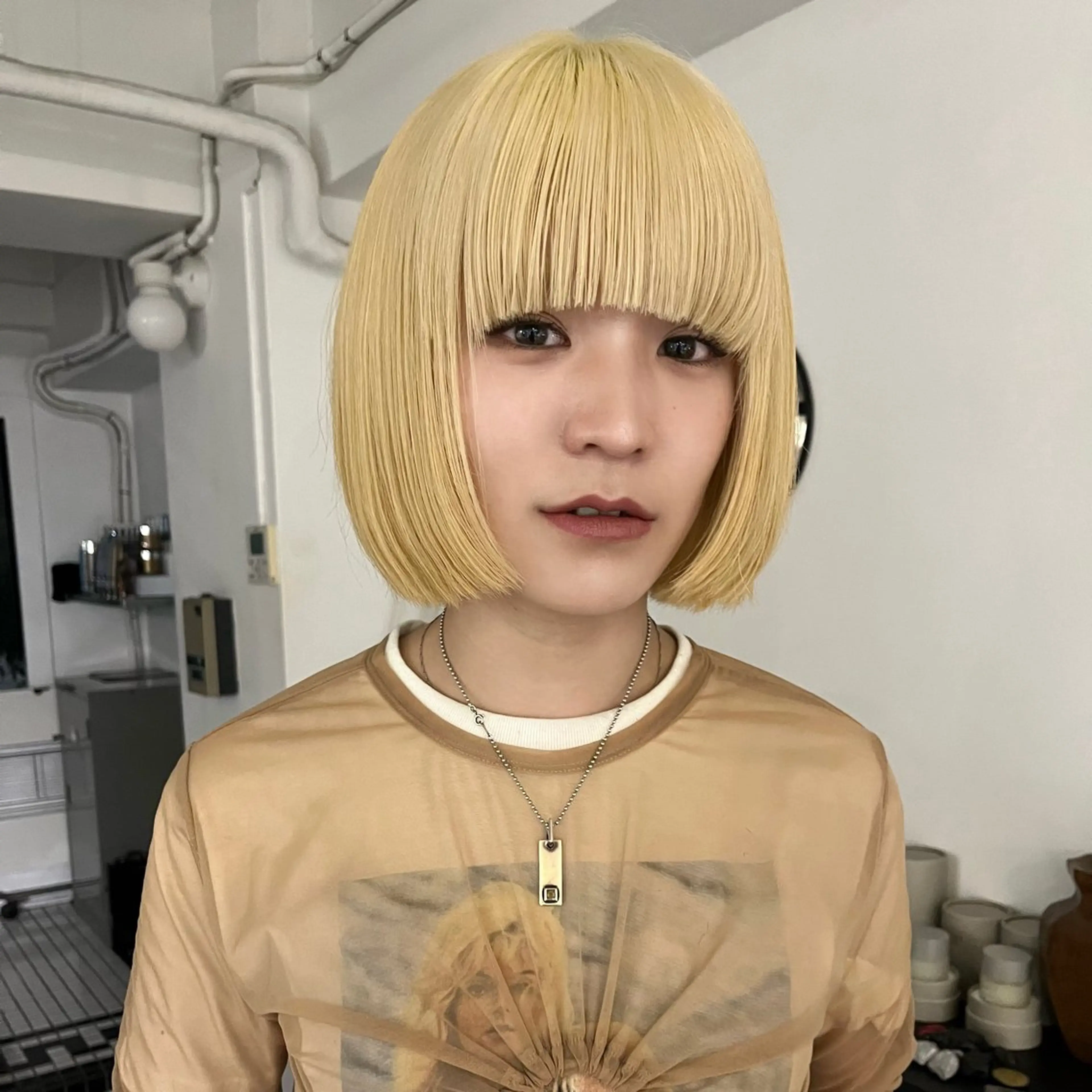 ショート カラー ブリーチ ケアブリーチ ヘアカラー トリートメント タマキ/似合わせ カット/Wカラーのヘアスタイル