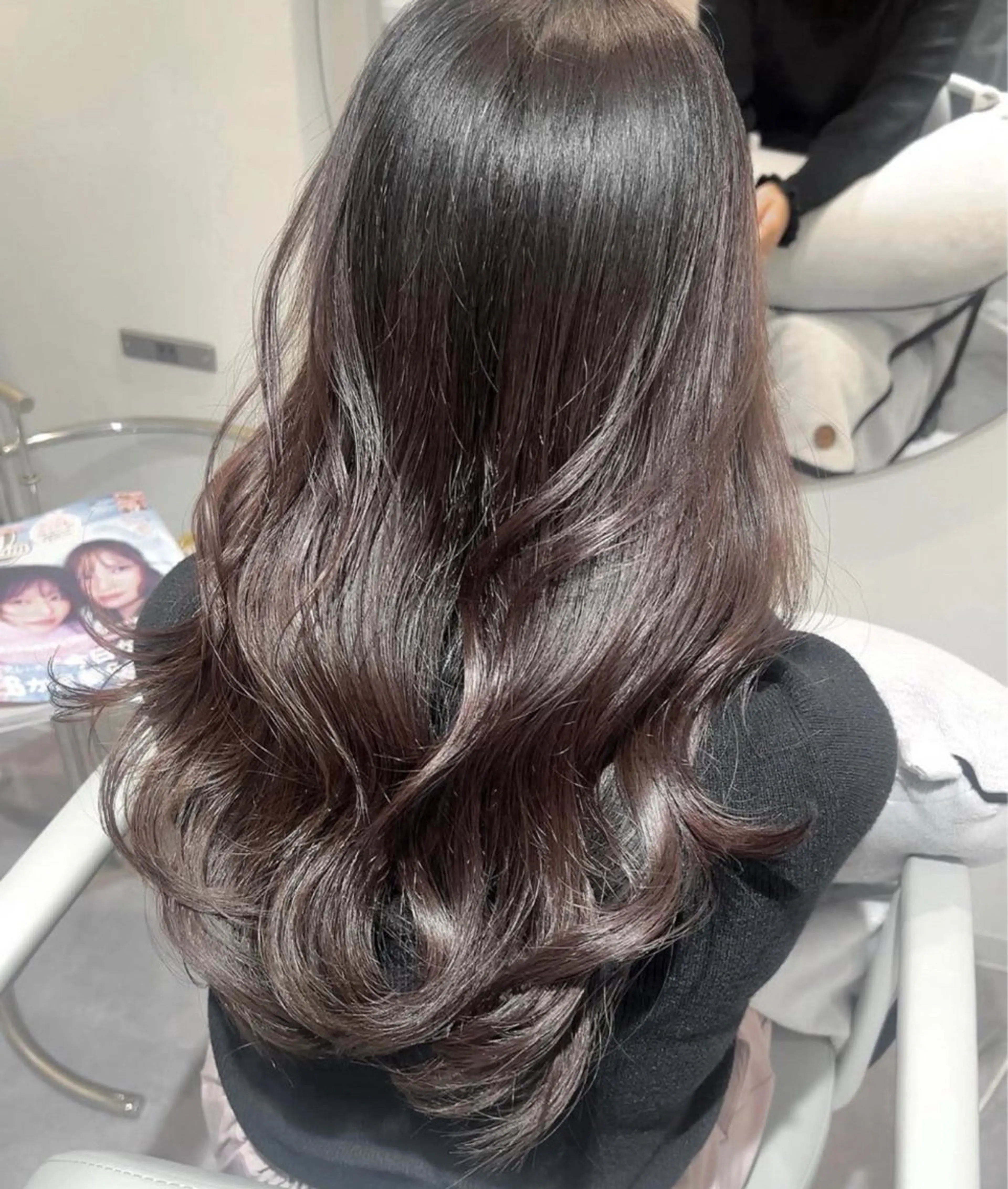 ミディアム Rely 美空のヘアスタイル