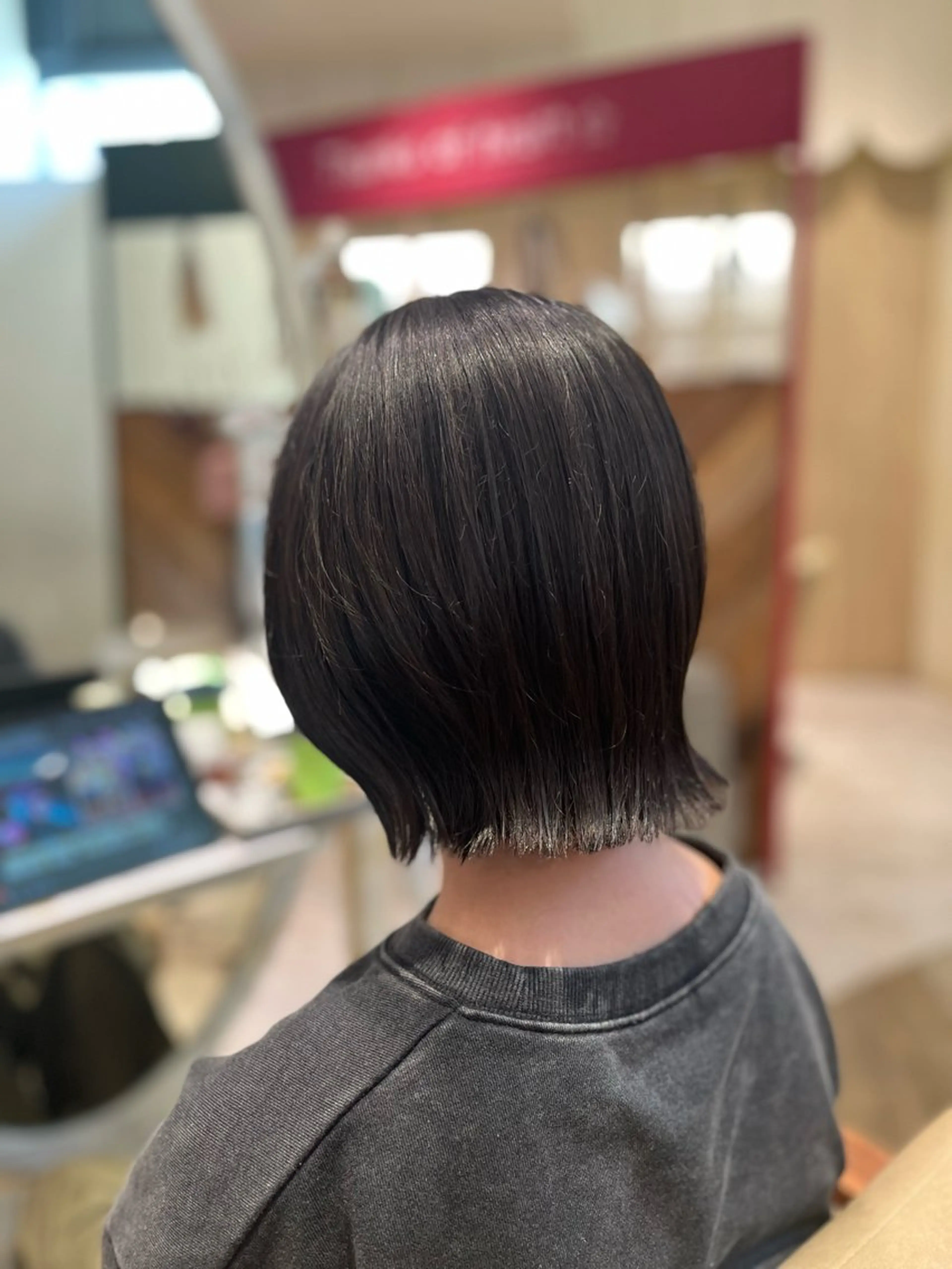 ショート ボブ カット 🧡艶髪・ゆるふわ style💛ミユのヘアスタイル