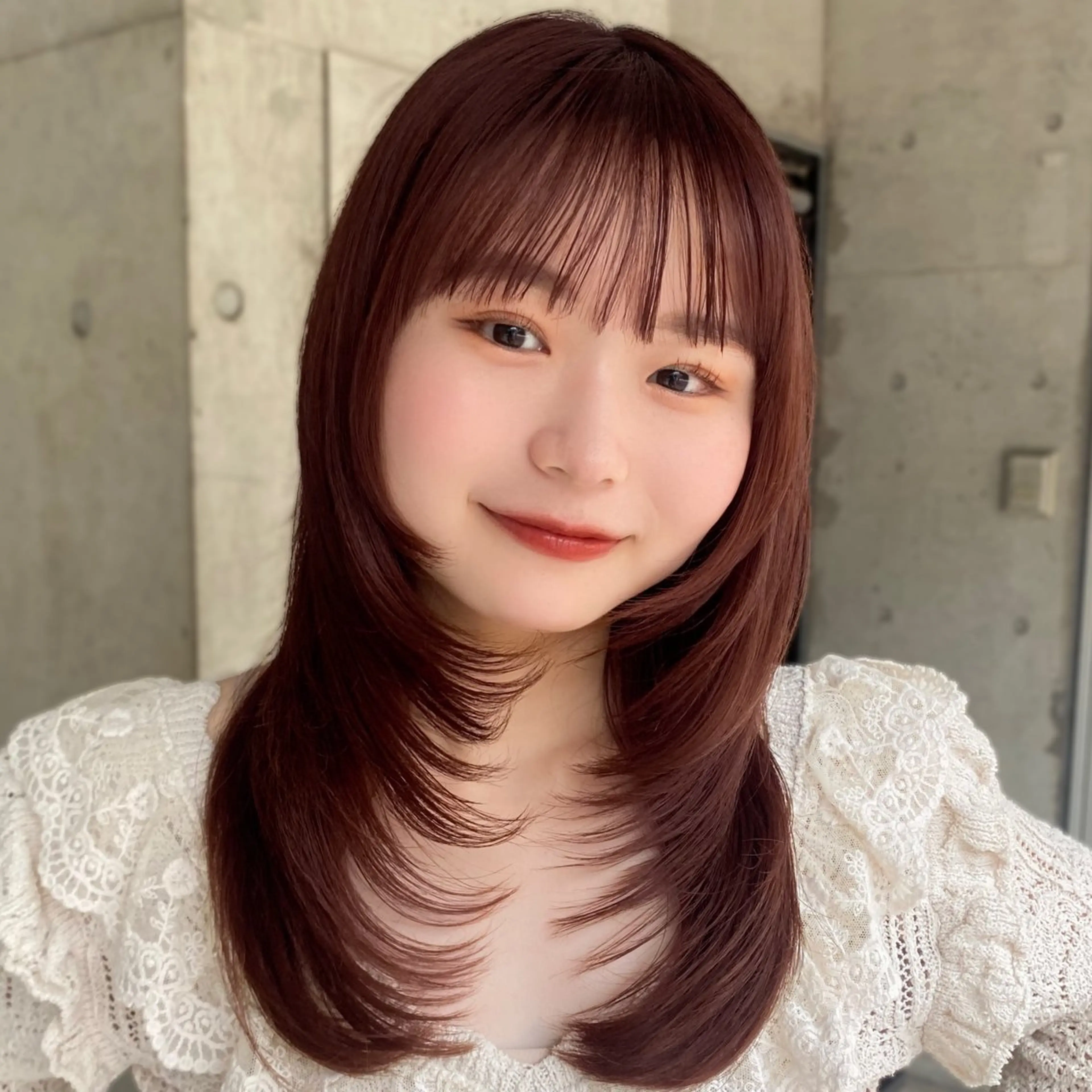 ミディアム カラー レイヤーカット 似合わせカット カット ヘアカラー トリートメント shiori/暖色/ レイヤー/似合わせのヘアスタイル