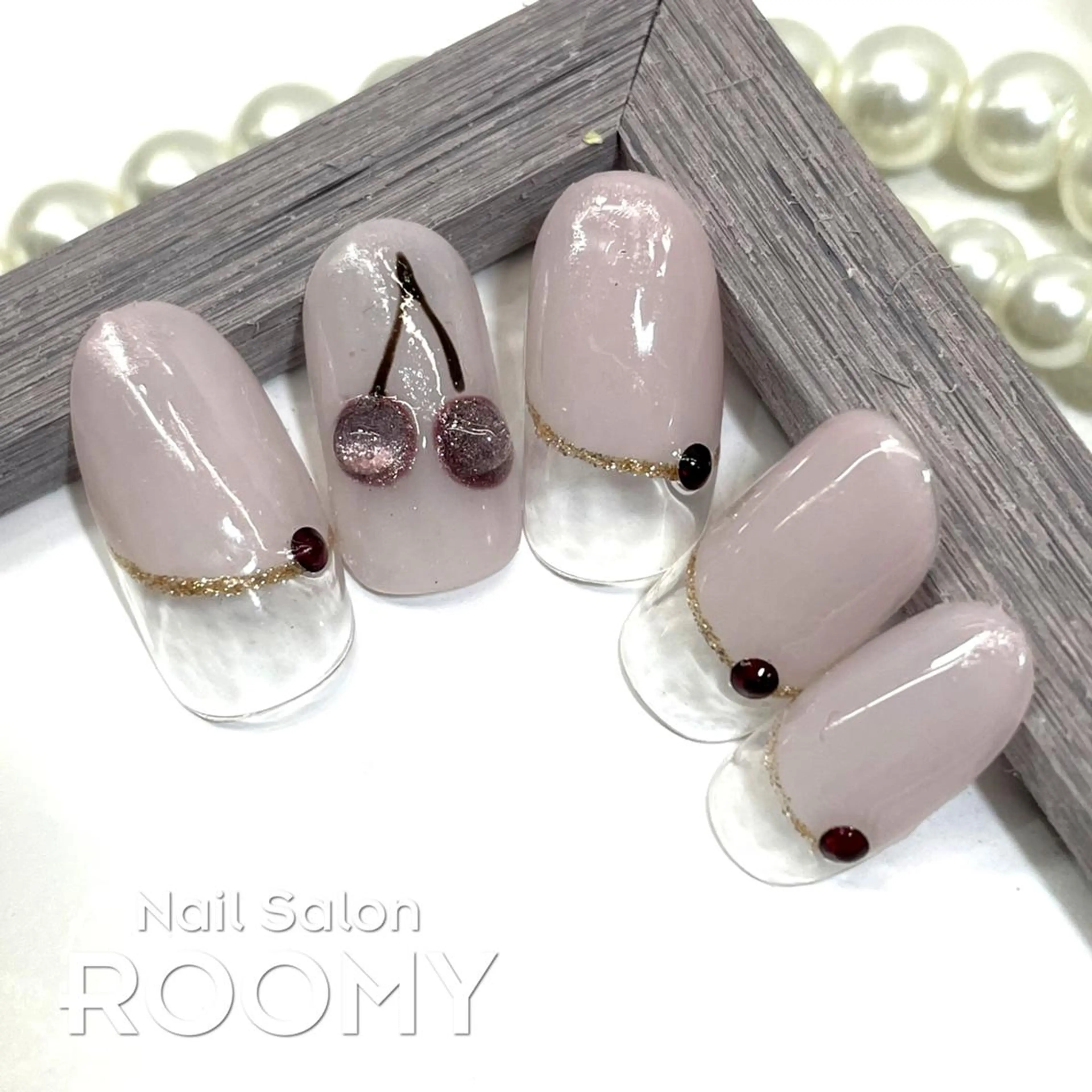 ネイル イワサキ  のネイルデザイン