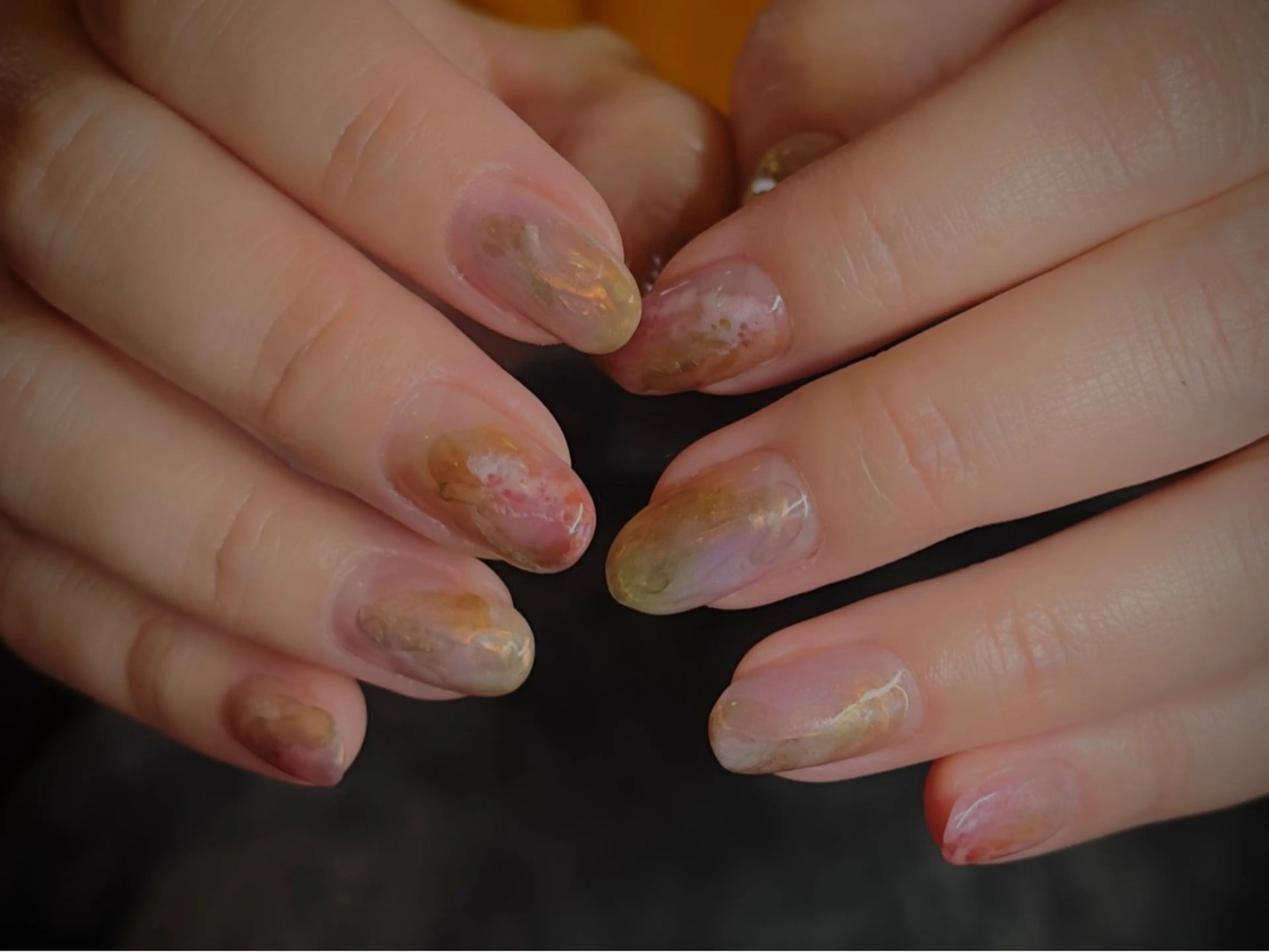 ミディアム ハンドネイル 小河 仁美のネイルデザイン