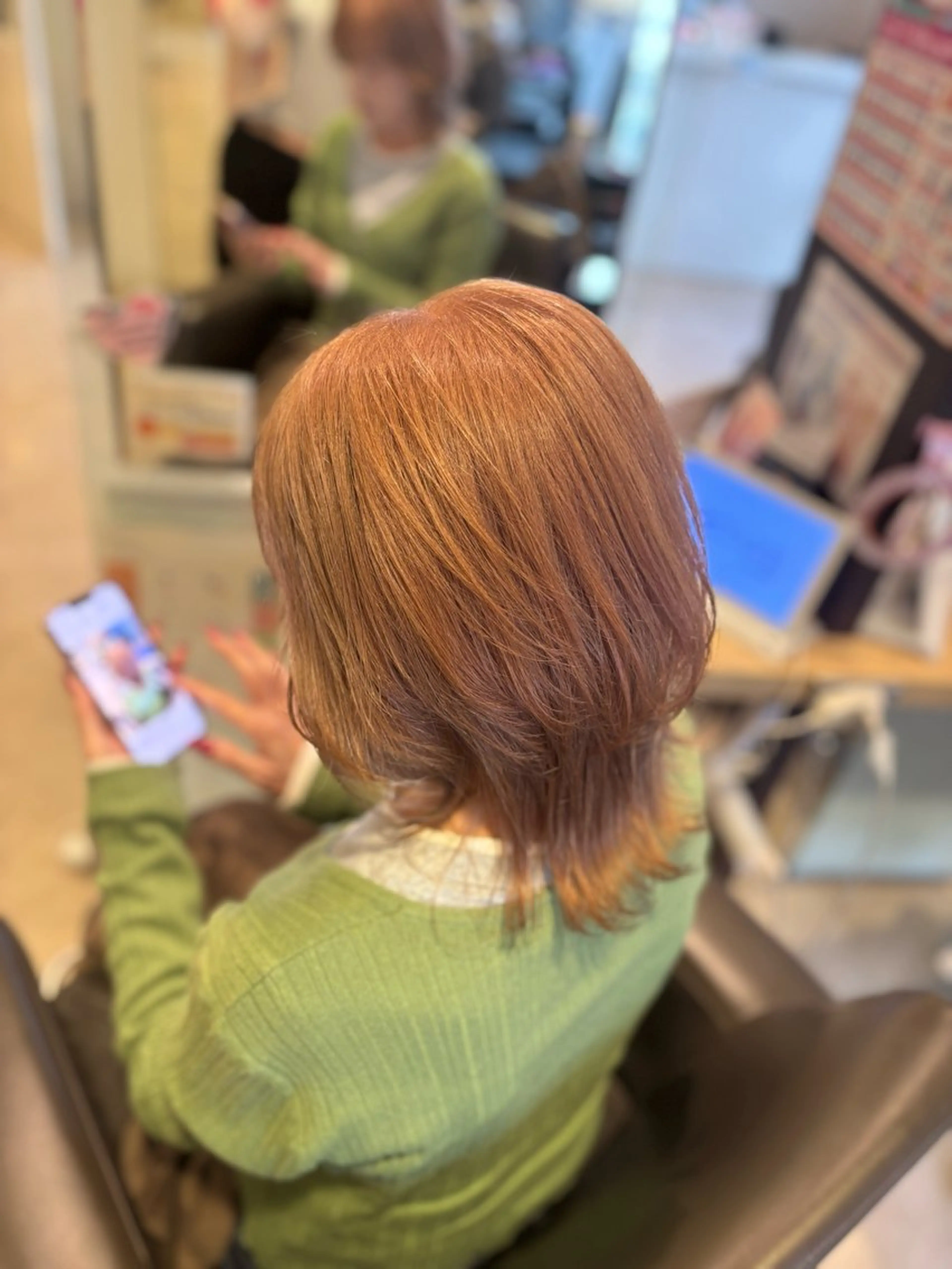 ミディアム カラー N&A CONTi所属・阿部 桃花のヘアスタイル