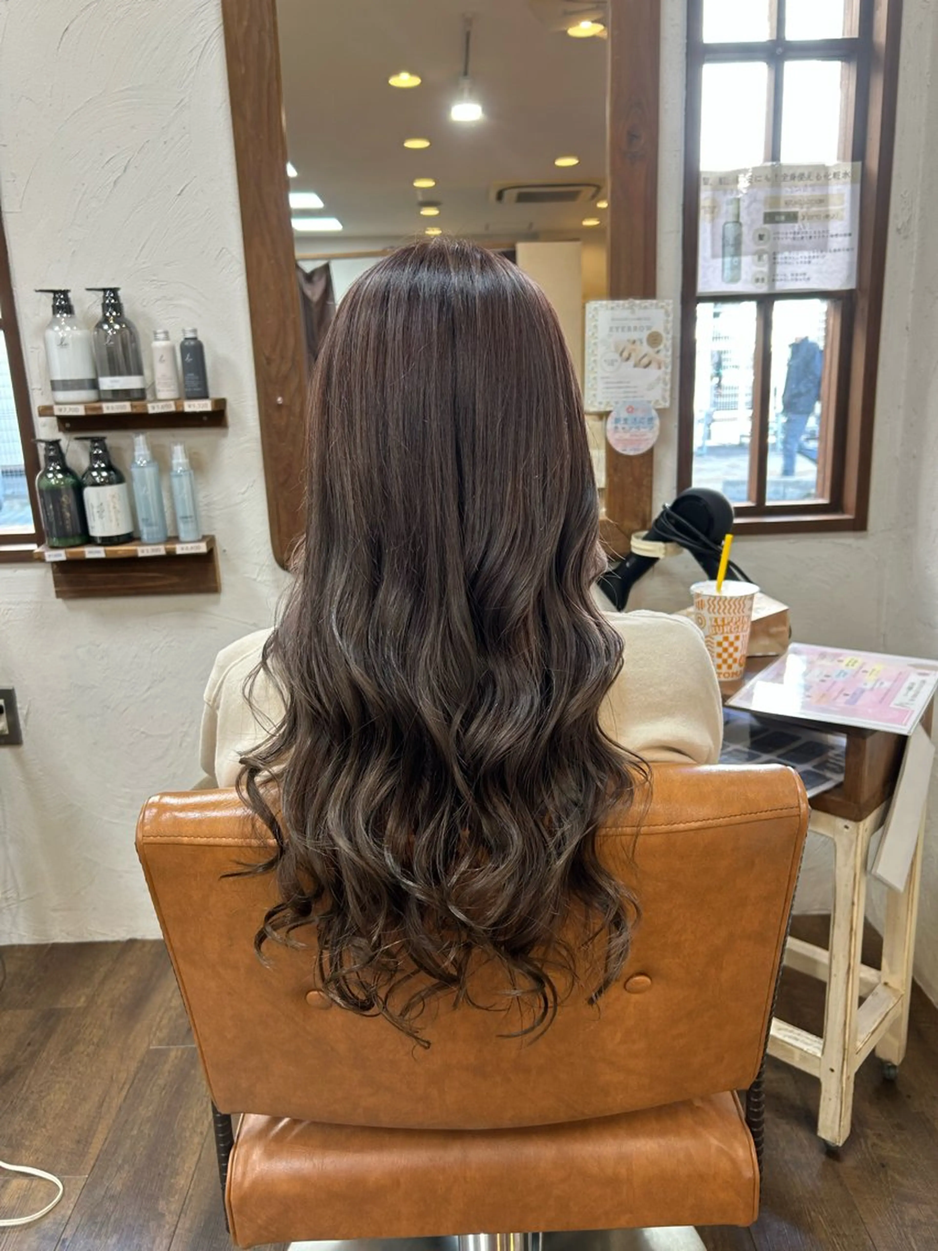 ロング カラー ハイライトカラー ラベンダーカラー ハイライト ヘアカラー 徳 永のヘアスタイル