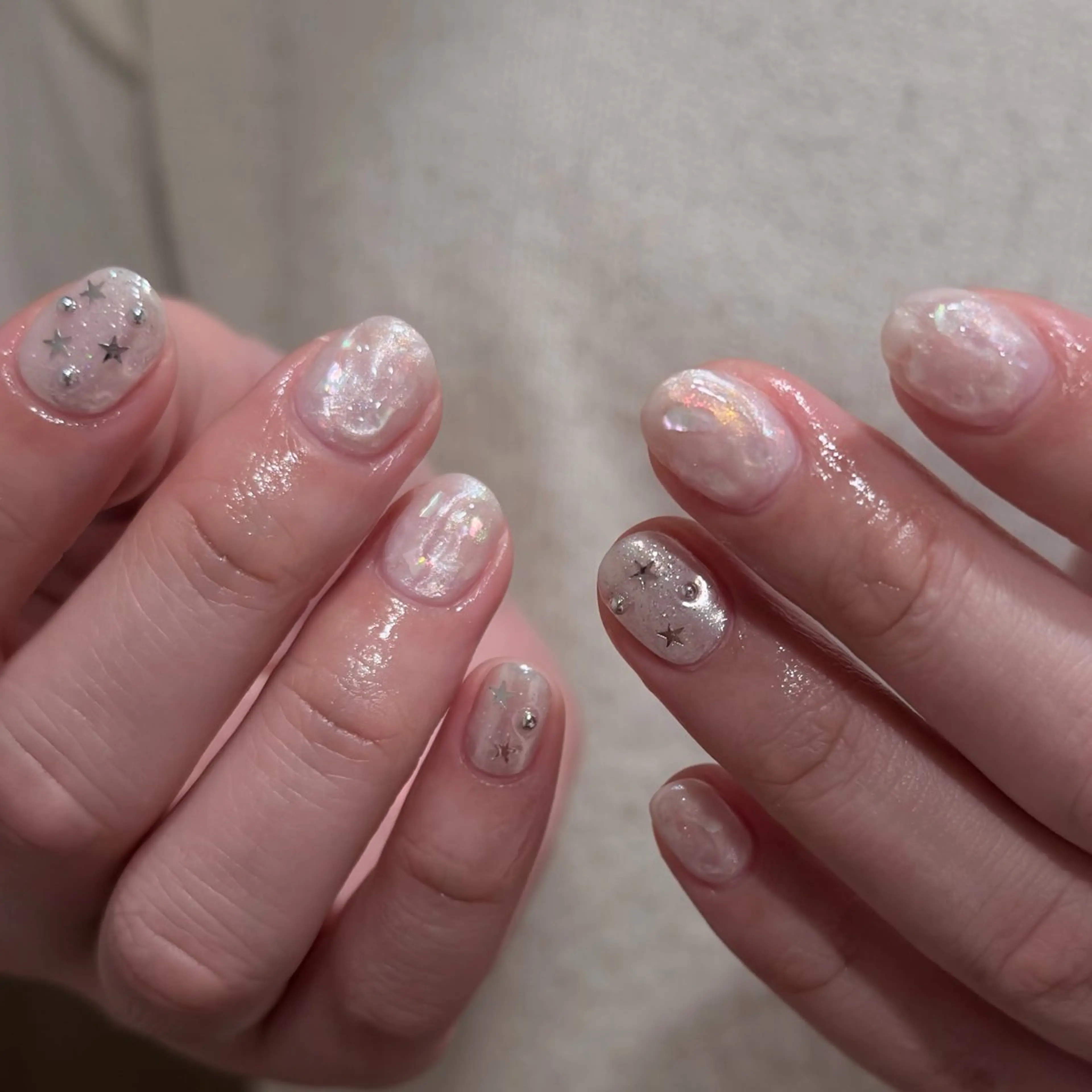 ネイル ハンドネイル 🎀 Hiyubi._.nail 🫧所属・🎀フェイ フェイ🫧💗のネイルデザイン