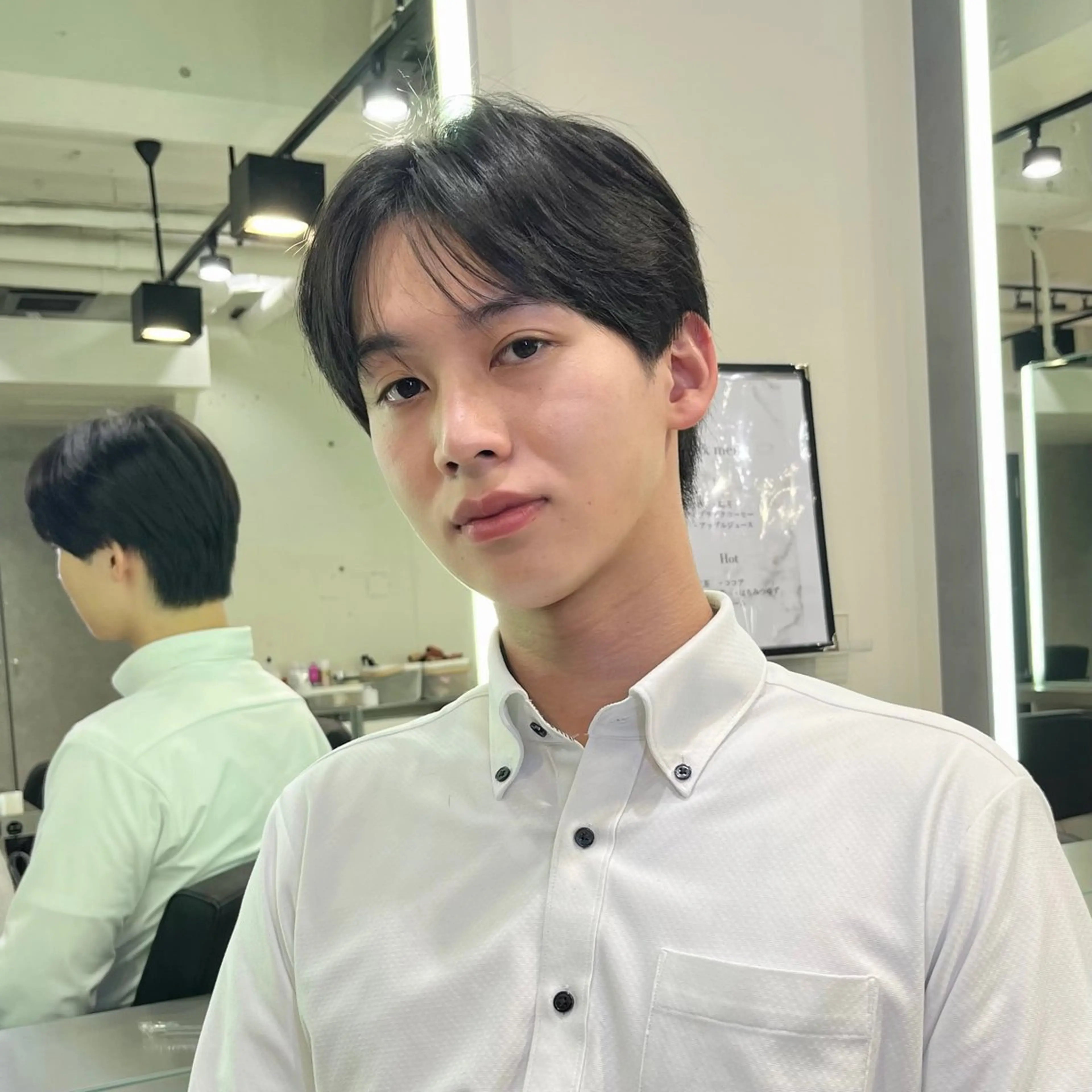 パーマ メンズ センターパート メンズ韓国風 カット パーマ 縮毛矯正 韓国メンズヘア☆ 韓国ボブYUTOのヘアスタイル