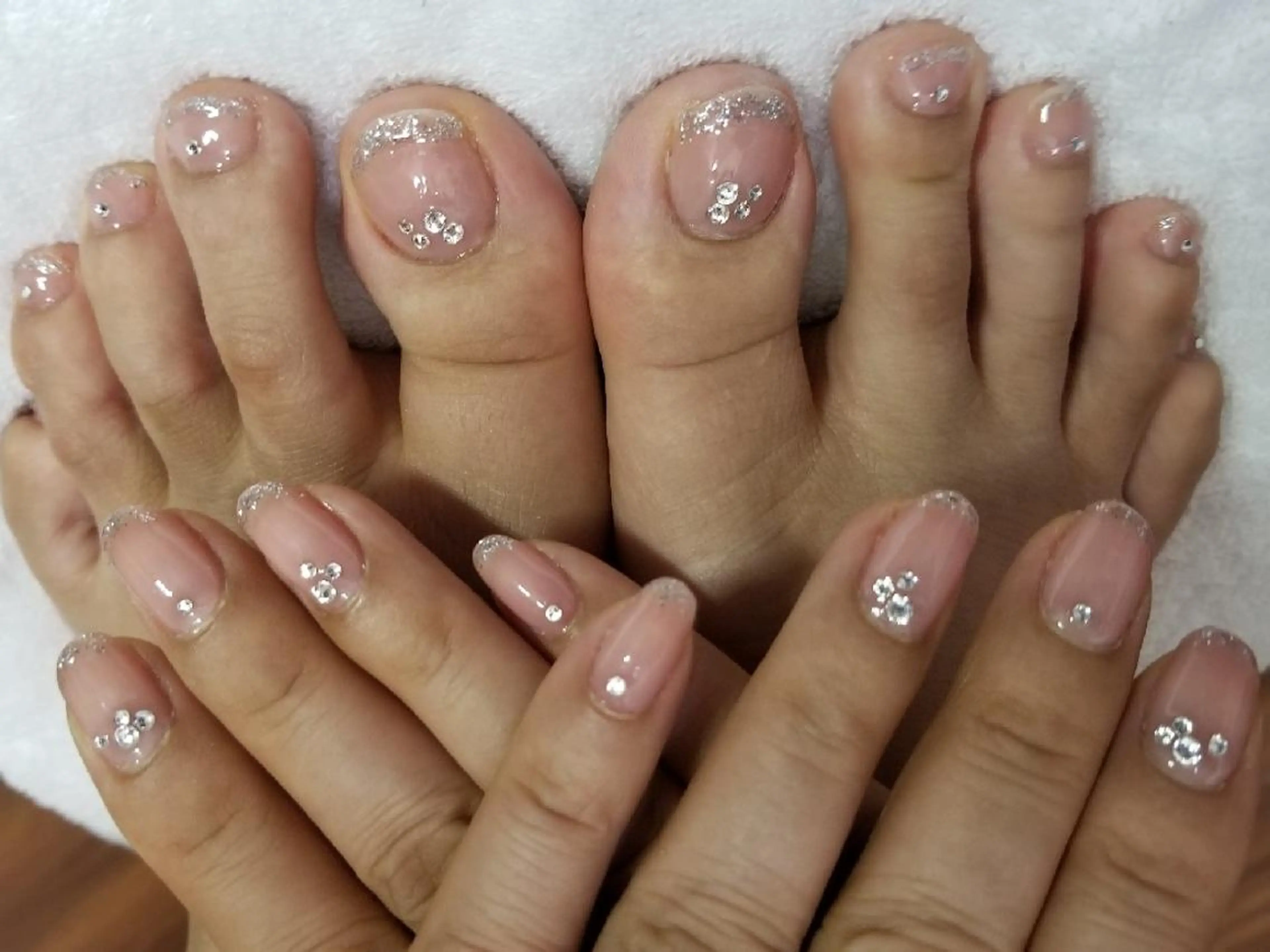 ネイル フットネイル おそろいネイル salon de Princess所属・salon de  Princessのネイルデザイン