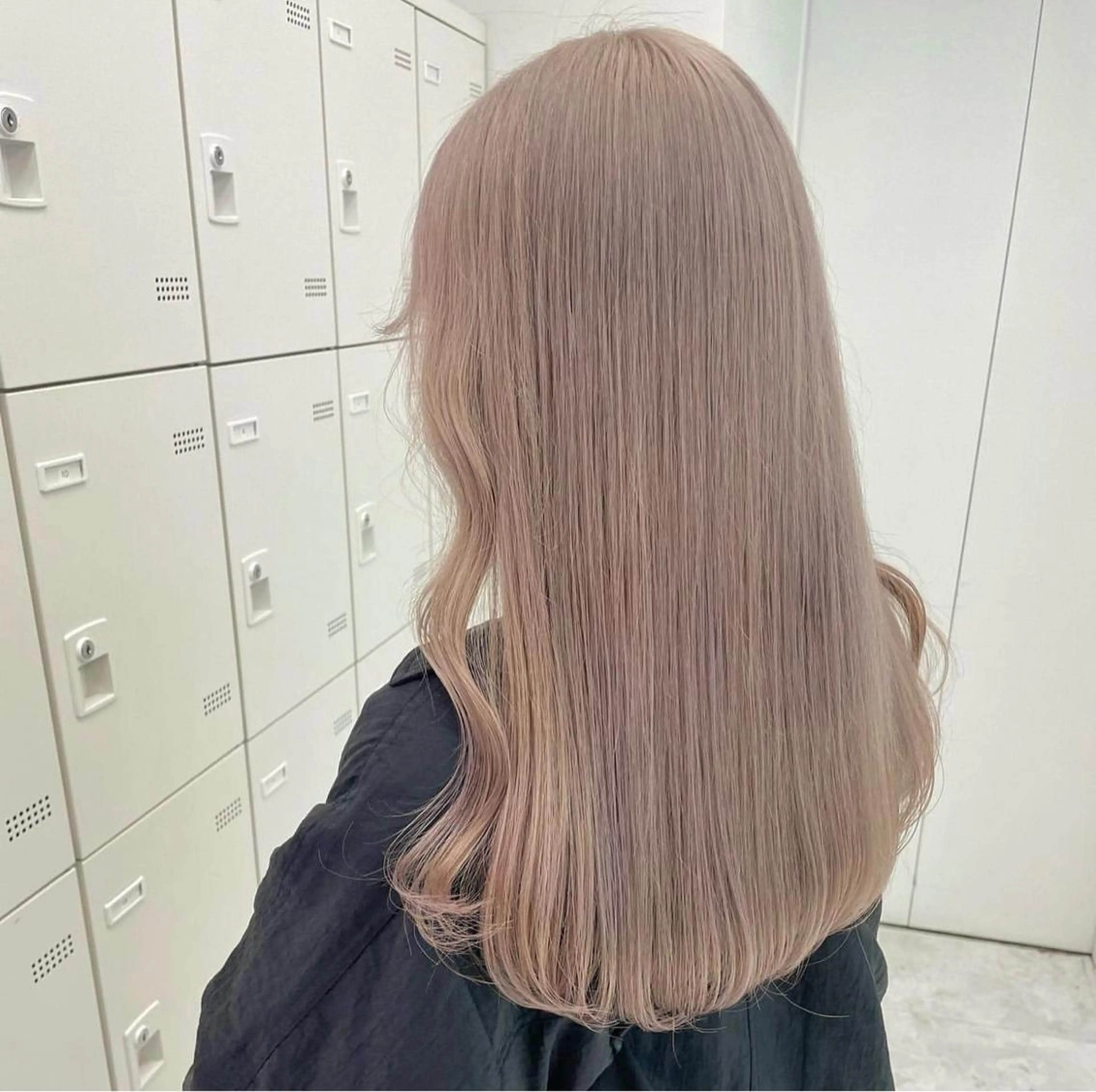 セミロング カラー パーマ ヘアアレンジ メンズ キッズ ネイル マツエク・マツパ アイブロウ ダブルカラー特化💖 韓国ヘア💖りくのヘアスタイル