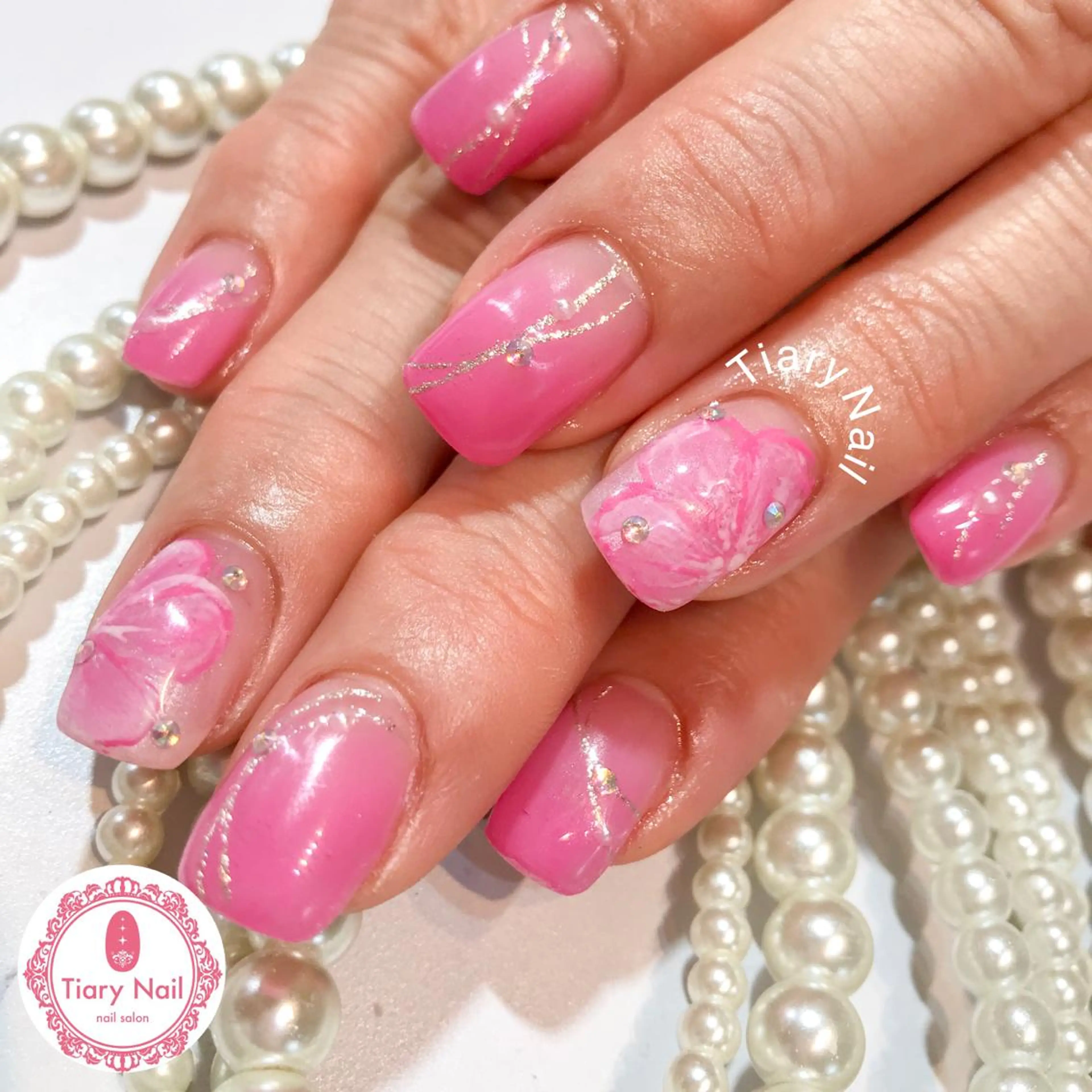 ネイル 💗🪽Tiary Nail🪽💗のネイルデザイン