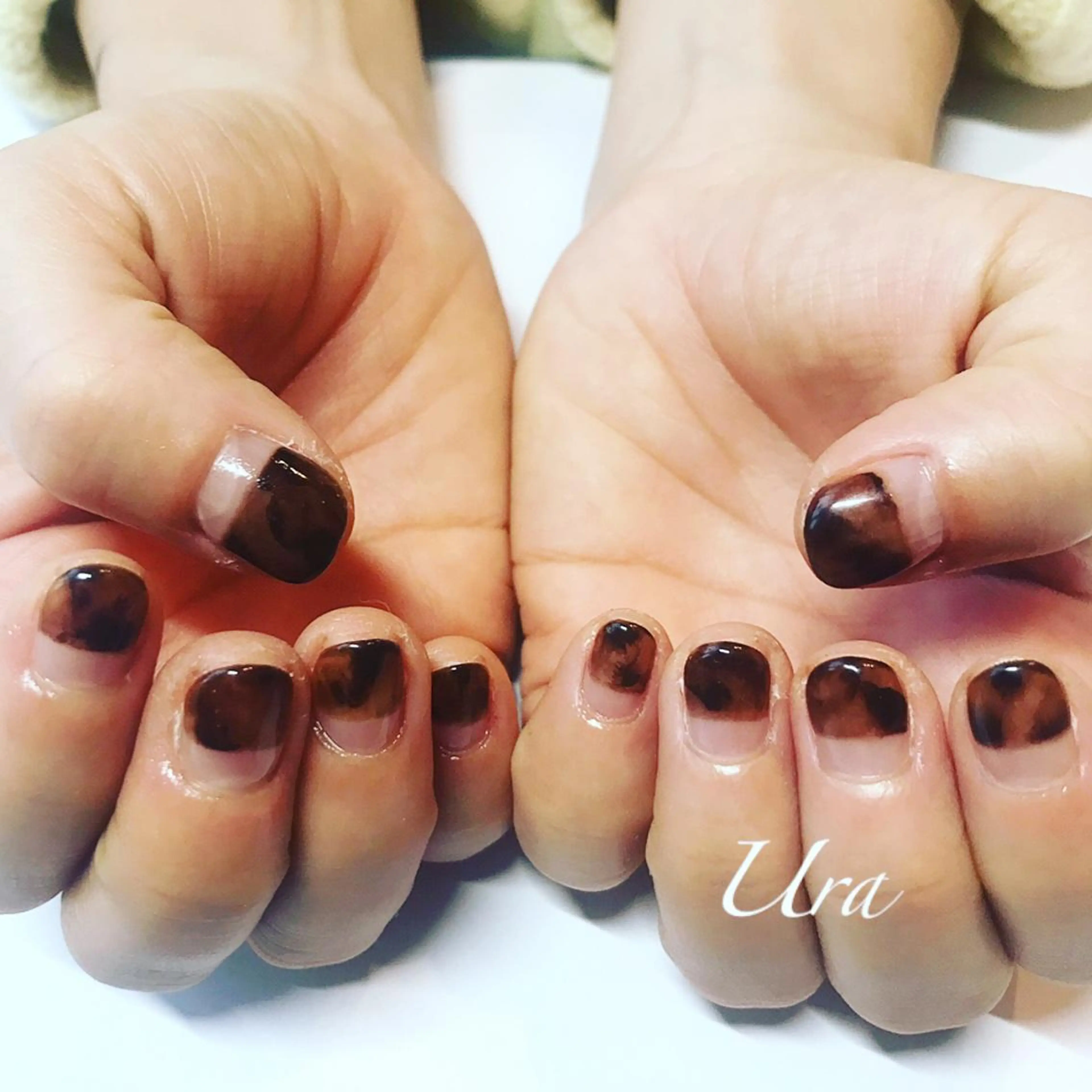 ネイル UrakoNail 《nail》のネイルデザイン