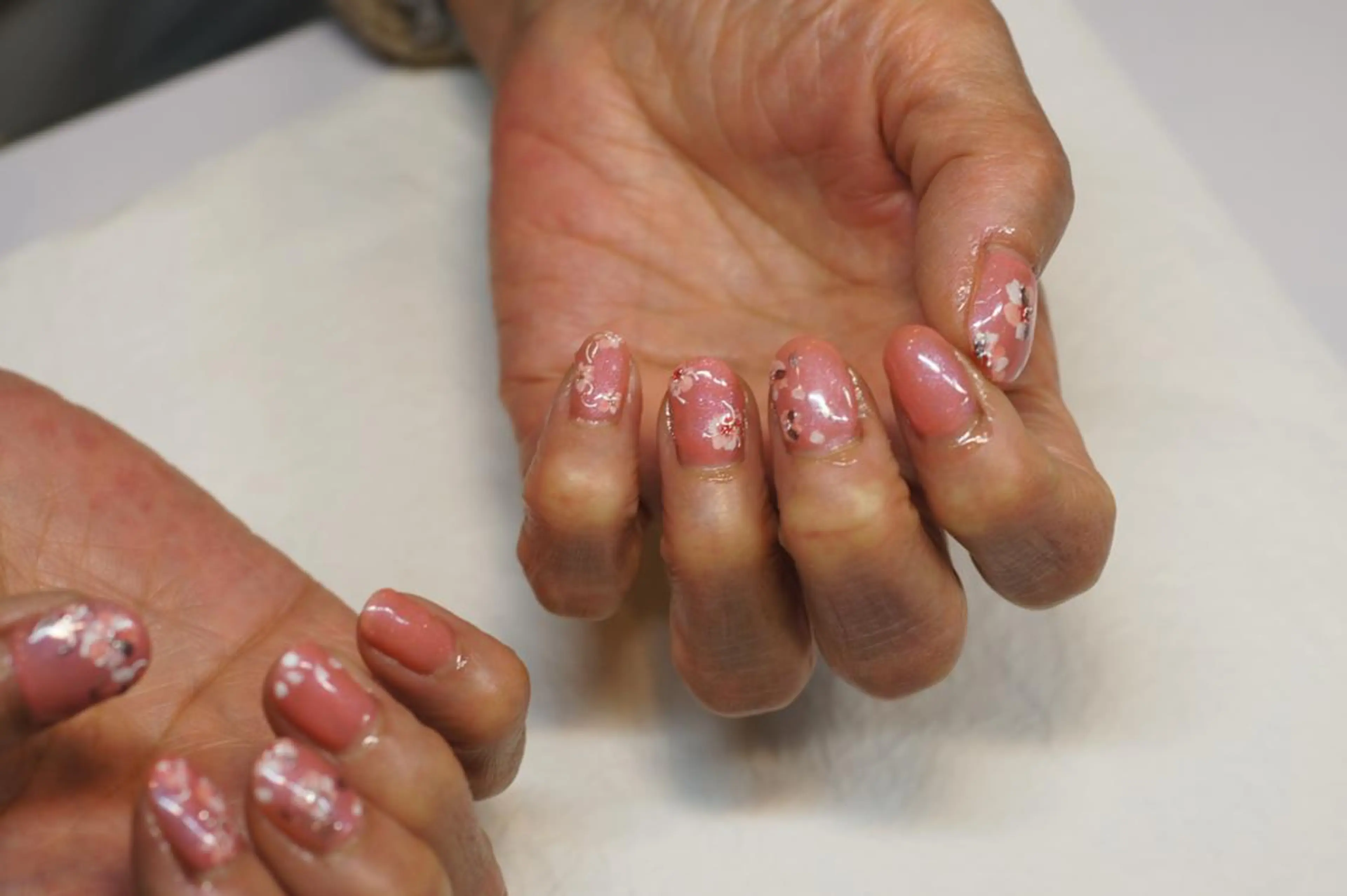 ネイル アートネイル フラワーネイル nails muu まゆのネイルデザイン