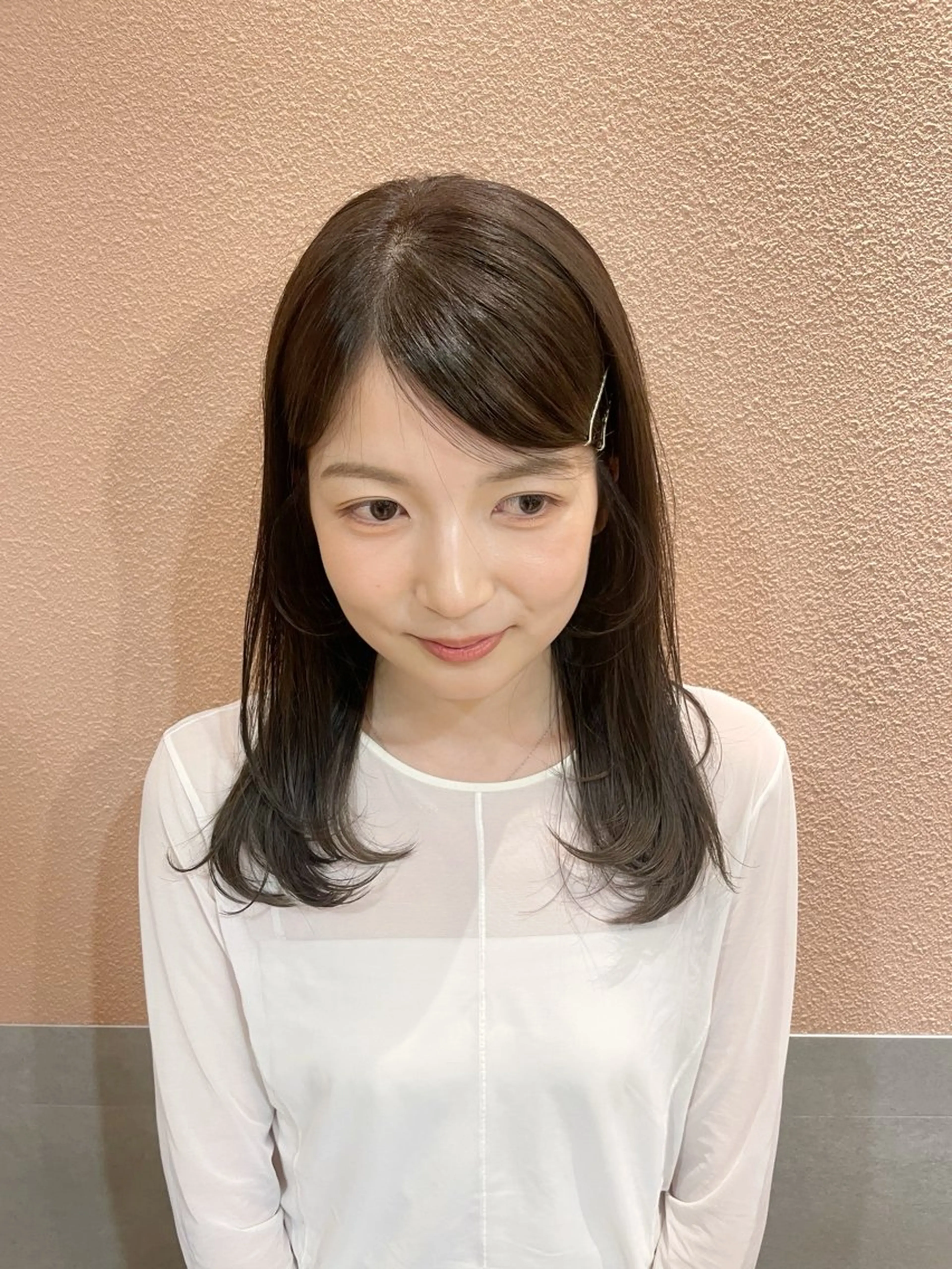 セミロング 似合わせ/ベージュ /レイヤー/りほ🤍のヘアスタイル