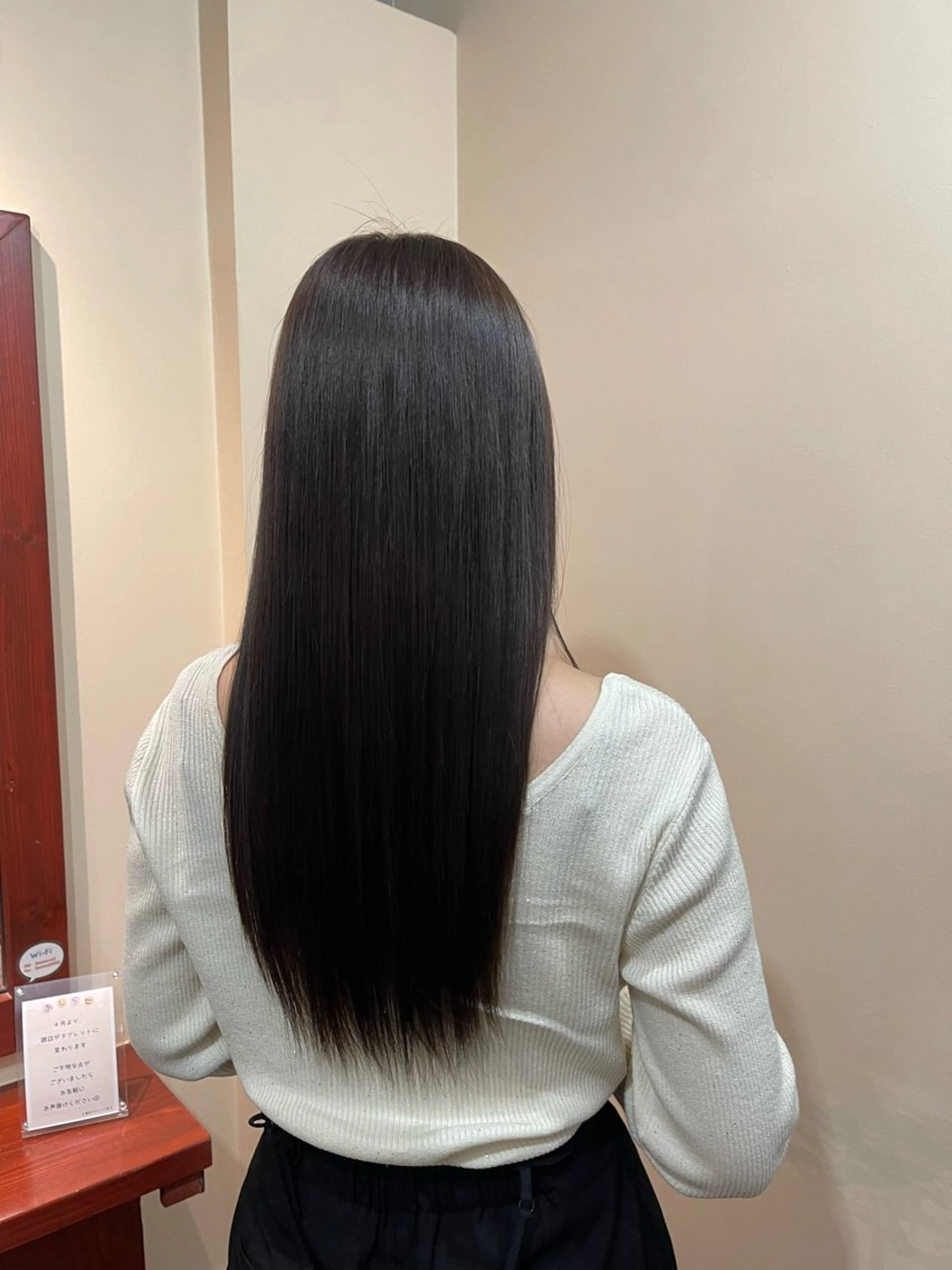 ロング 酸性ストレート 縮毛矯正 テライ ケイショウのヘアスタイル