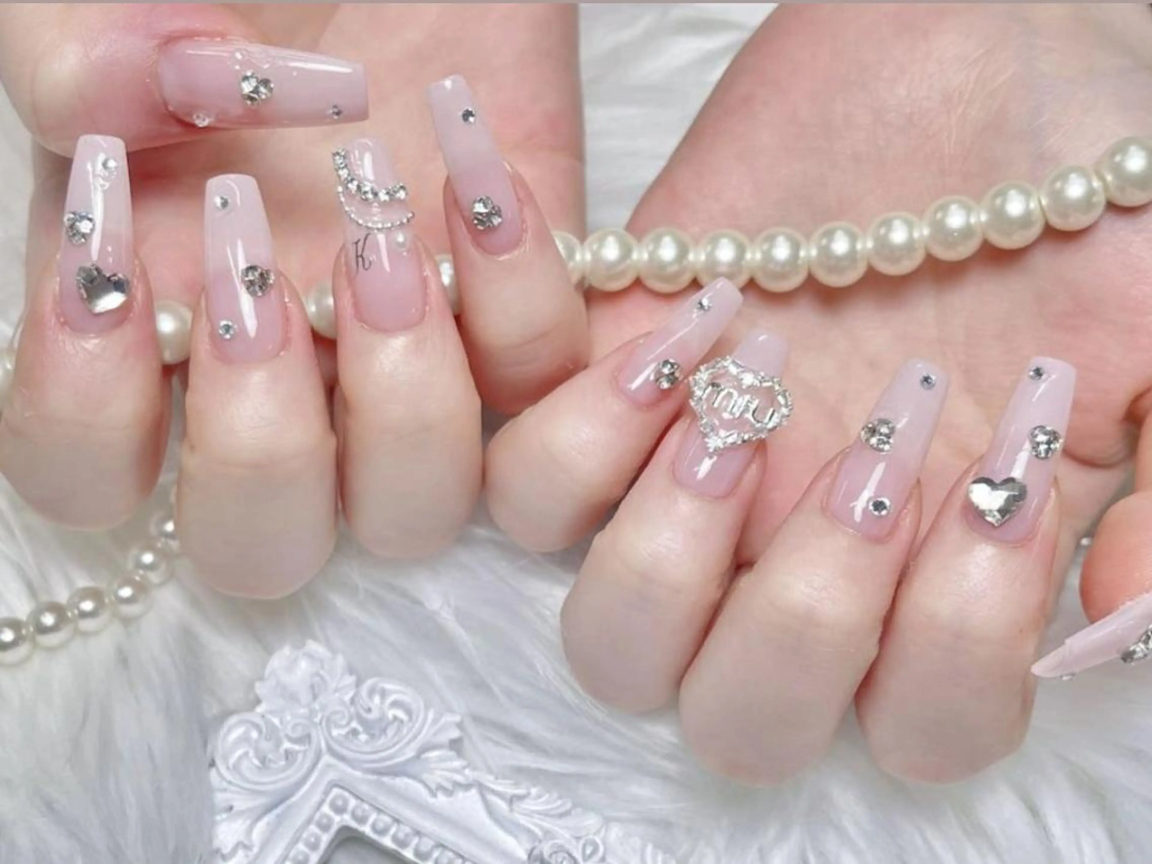 メンズ ネイル アートネイル フレンチネイル ジェルネイル キラキラネイル パラジェル ハンドネイル フットネイル Bloom kabukiのネイルデザイン