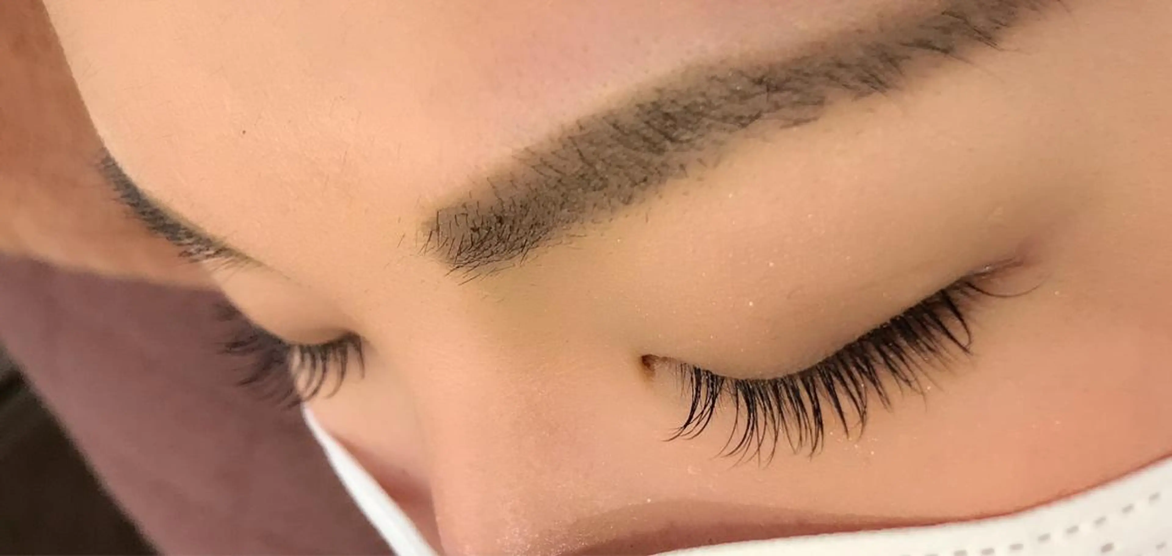 マツエク・マツパ 岡田詩織 MODE Ks松原店のヘアスタイル