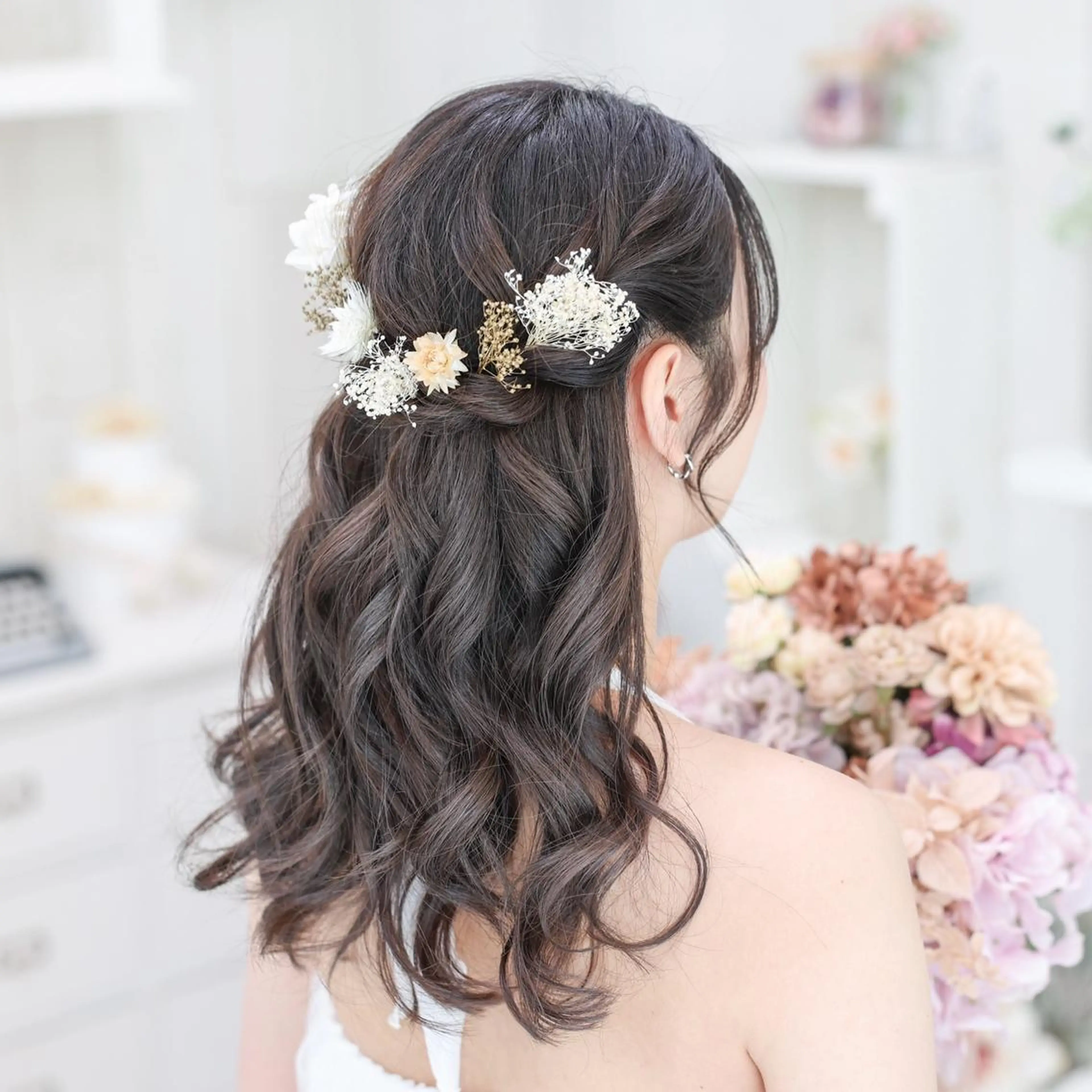 セミロング ヘアアレンジ Studio taloのヘアスタイル