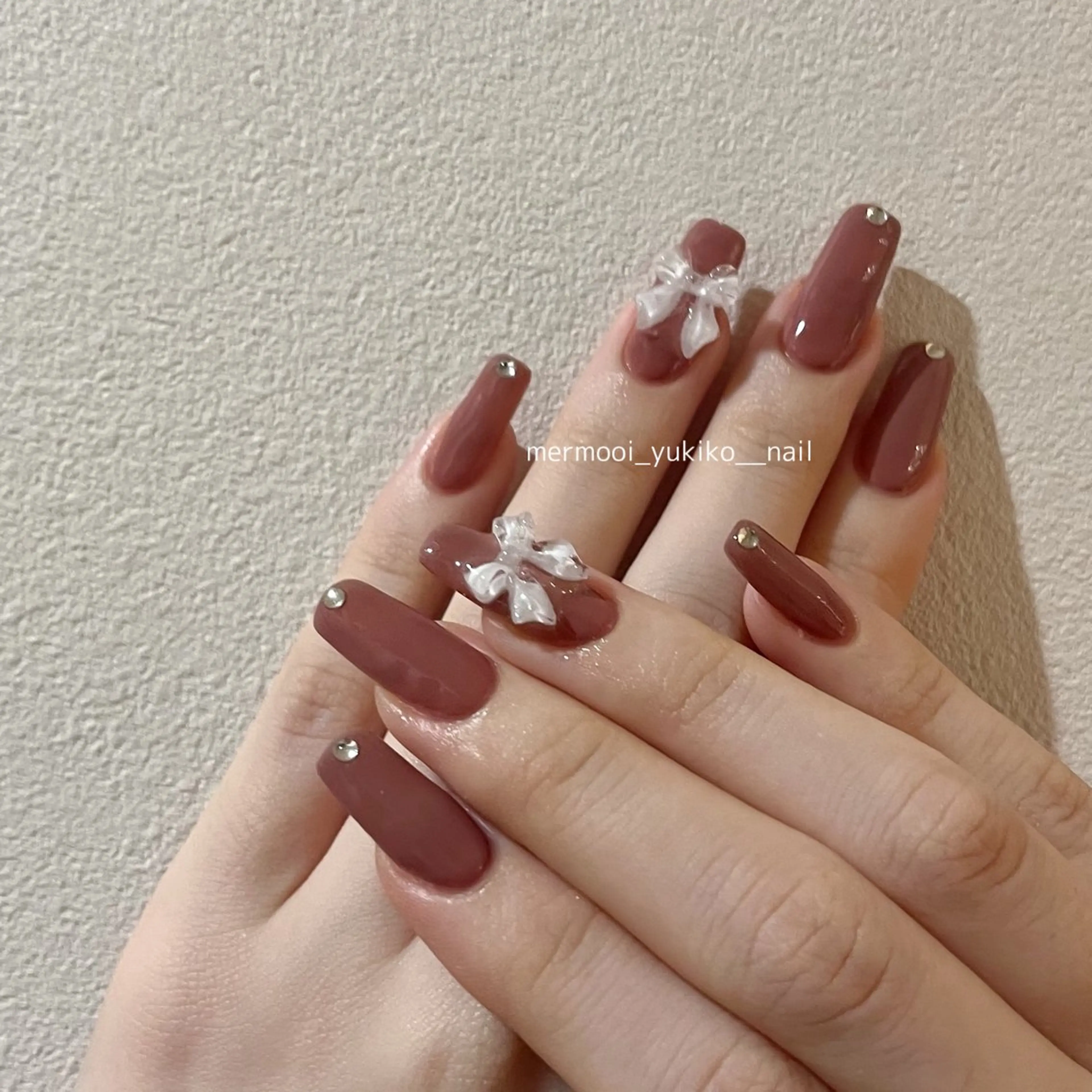 ネイル ロングネイル リボン ワンホンネイル ハンドネイル melu所属・melu yukikoのネイルデザイン