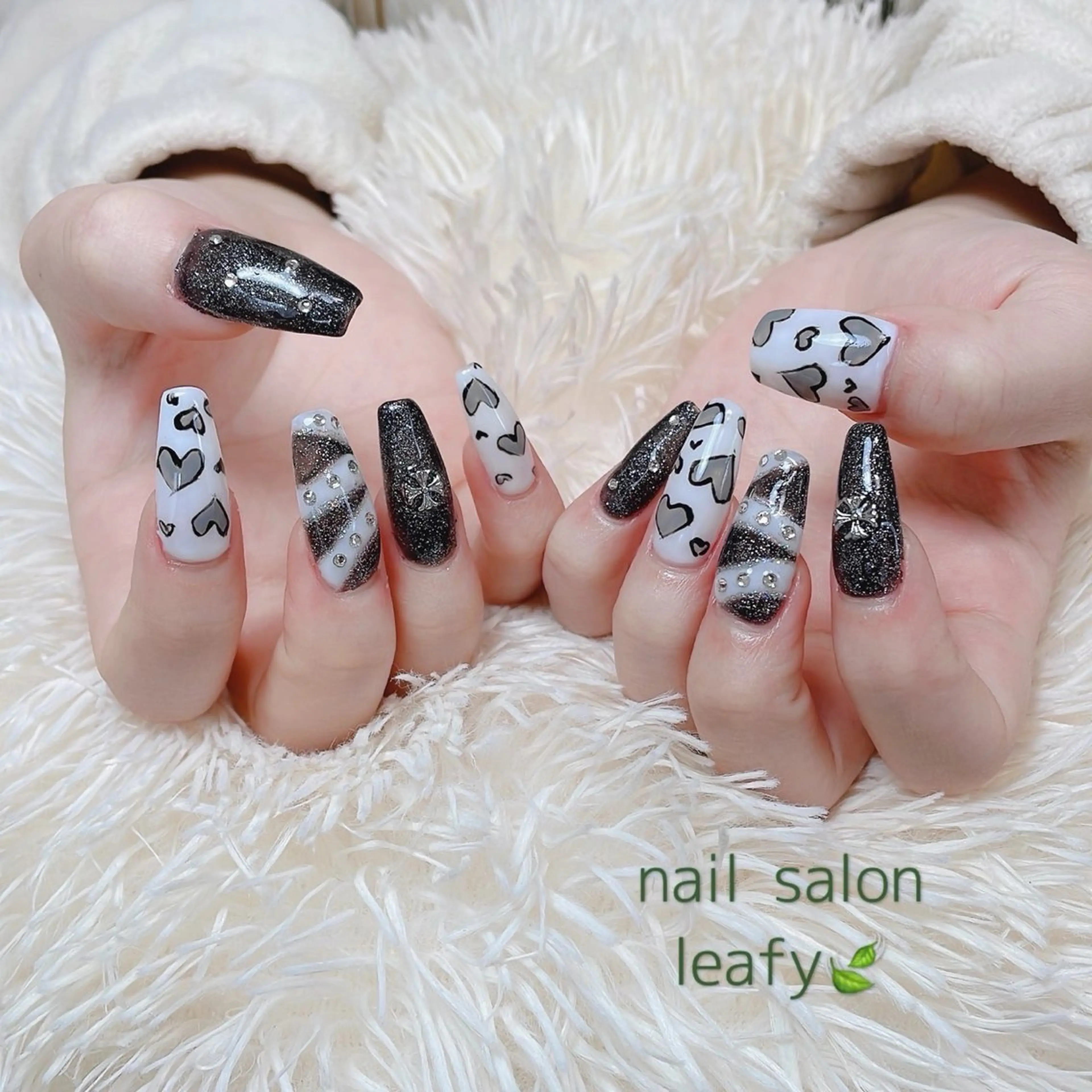 ネイル 持ち込み ネイルチップ ネイルサロン leafyのネイルデザイン