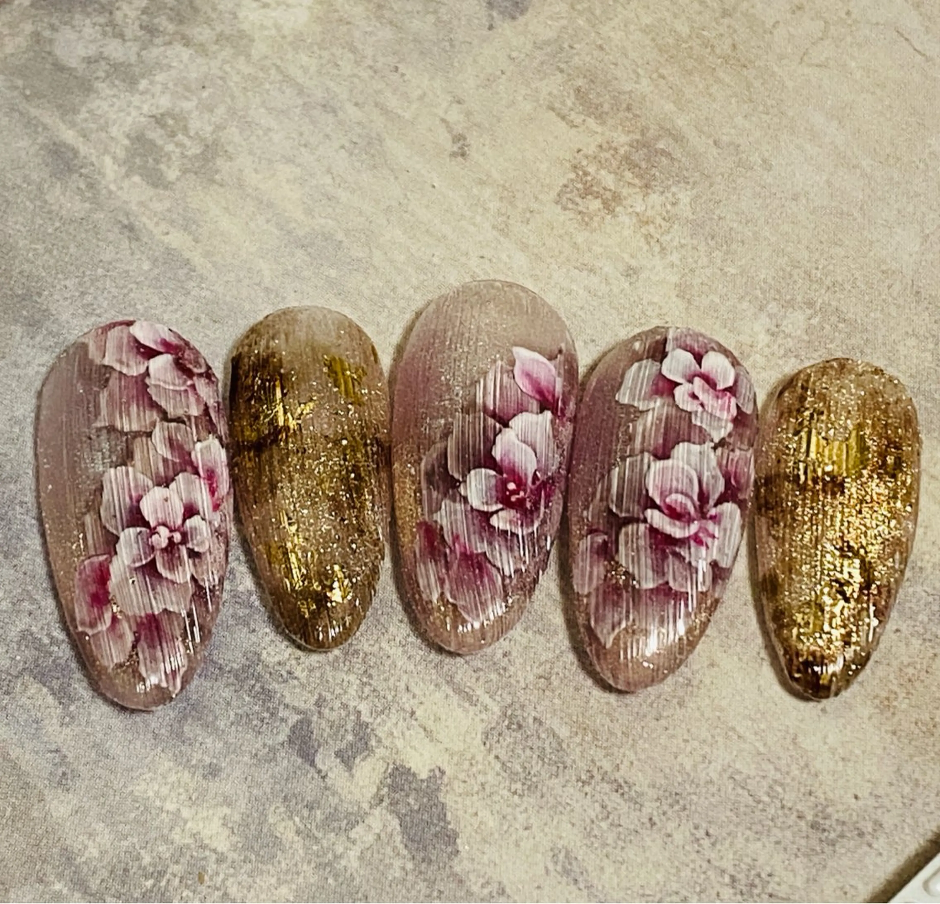 ネイル フラワーネイル ハンドネイル 自宅ネイルサロン ♦️nuance♦️のネイルデザイン