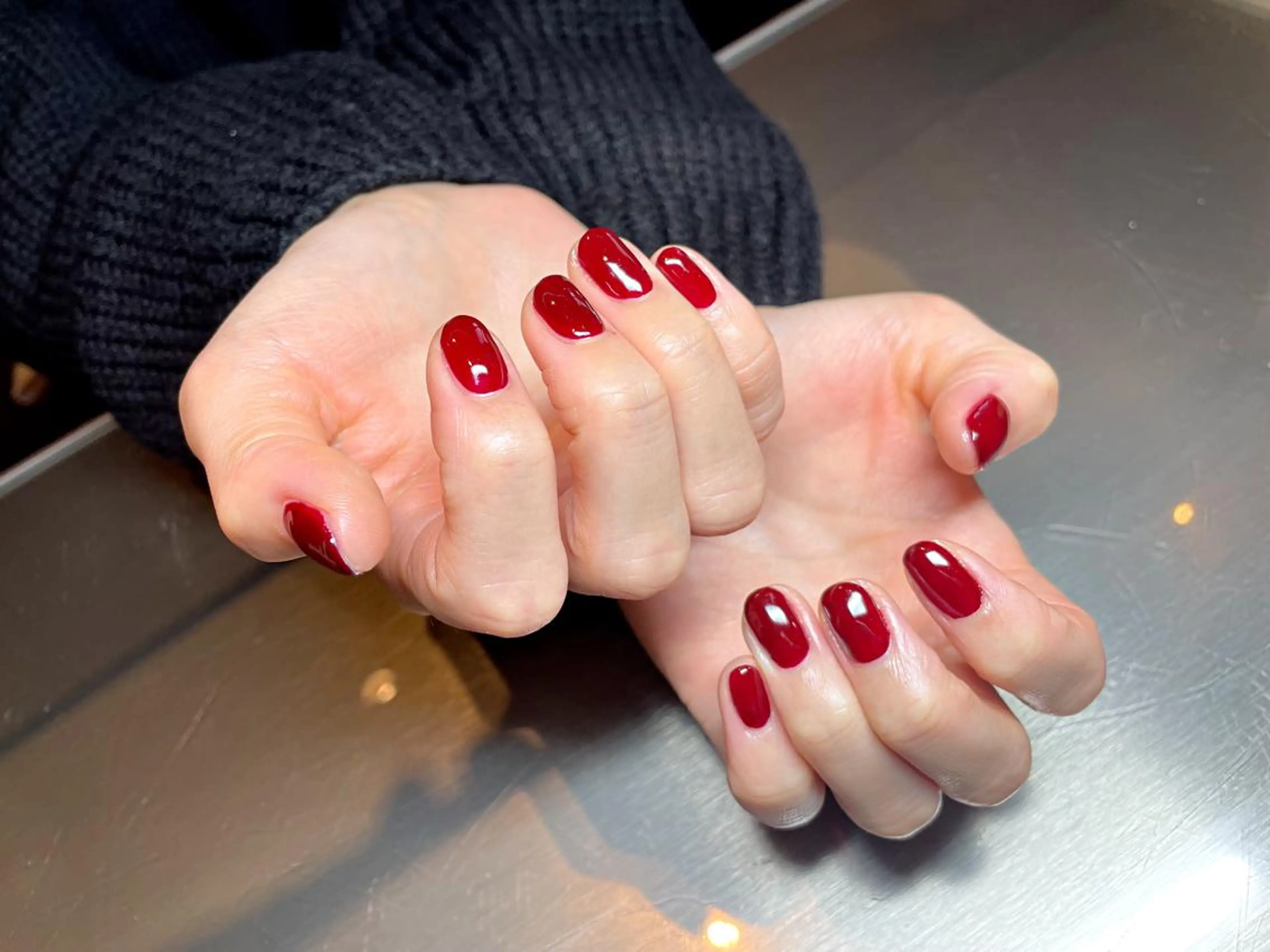 ネイル ボルドー ワンカラーネイル ARCHE-OSAKA 心斎橋店所属・ARCHE 心斎橋 常塚のヘアスタイル