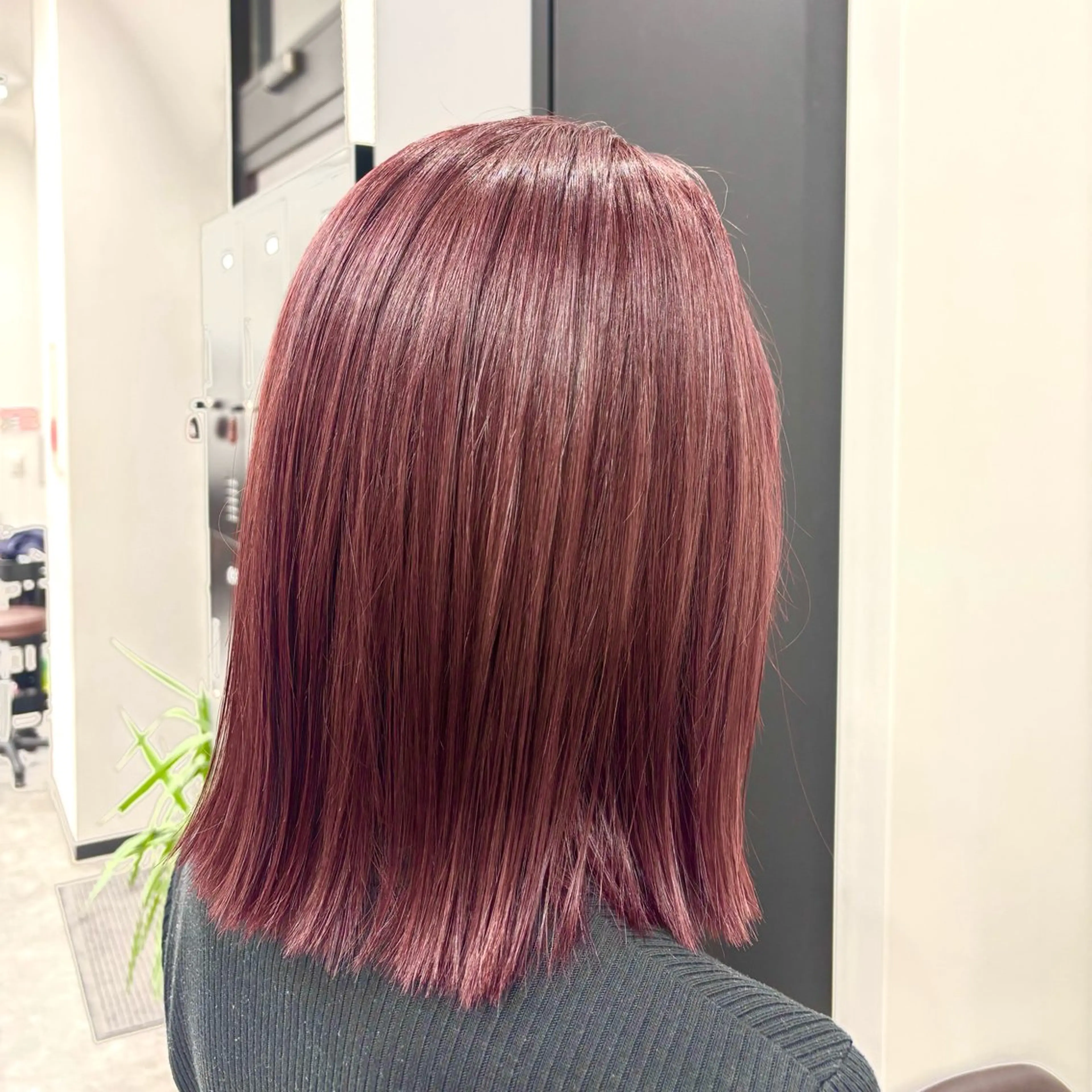 ミディアム カラー ヘアカラー nil所属・太田 百合花のヘアスタイル