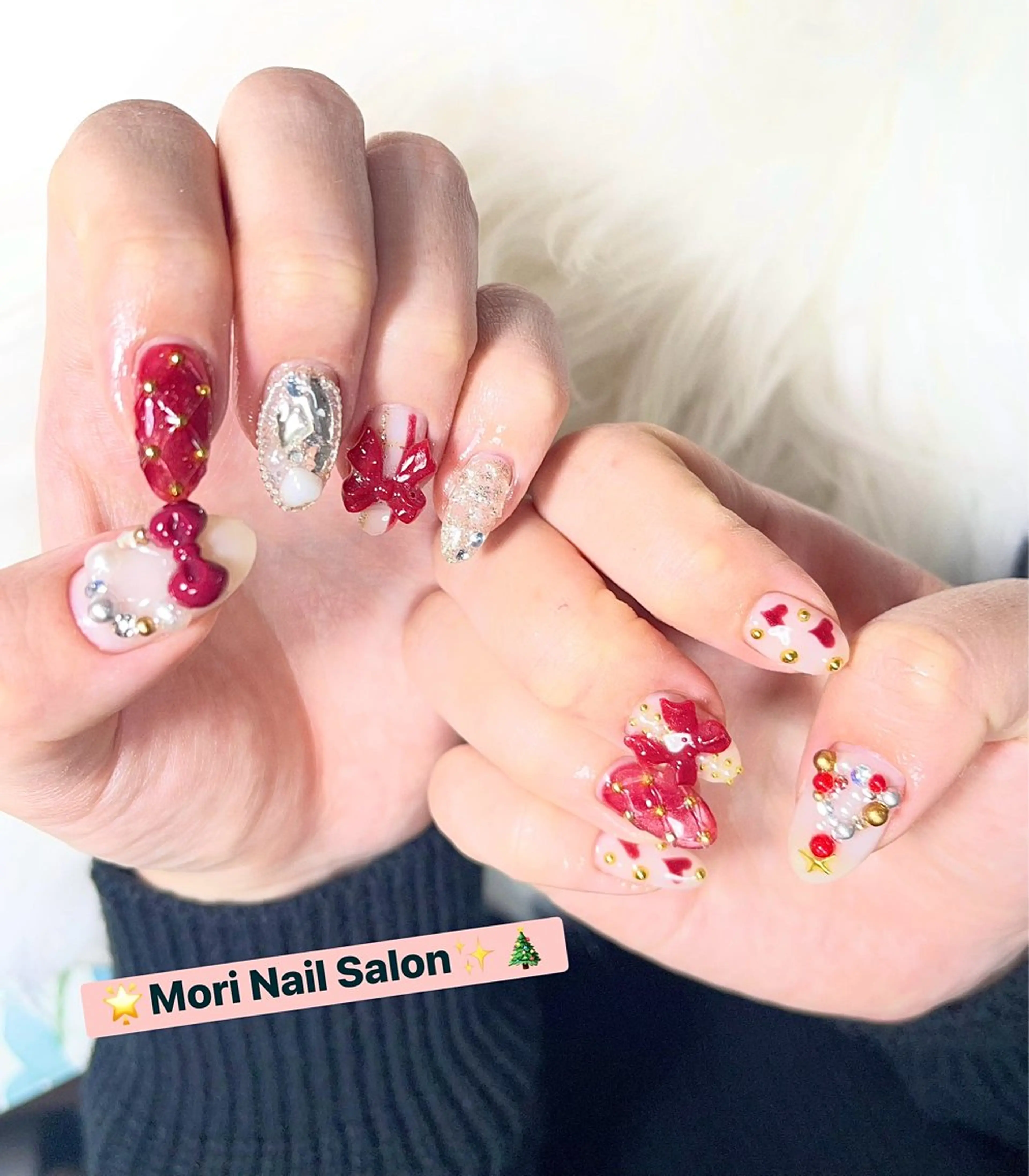 ネイル 冬ネイル クリスマス MORI ネイル SALONのネイルデザイン
