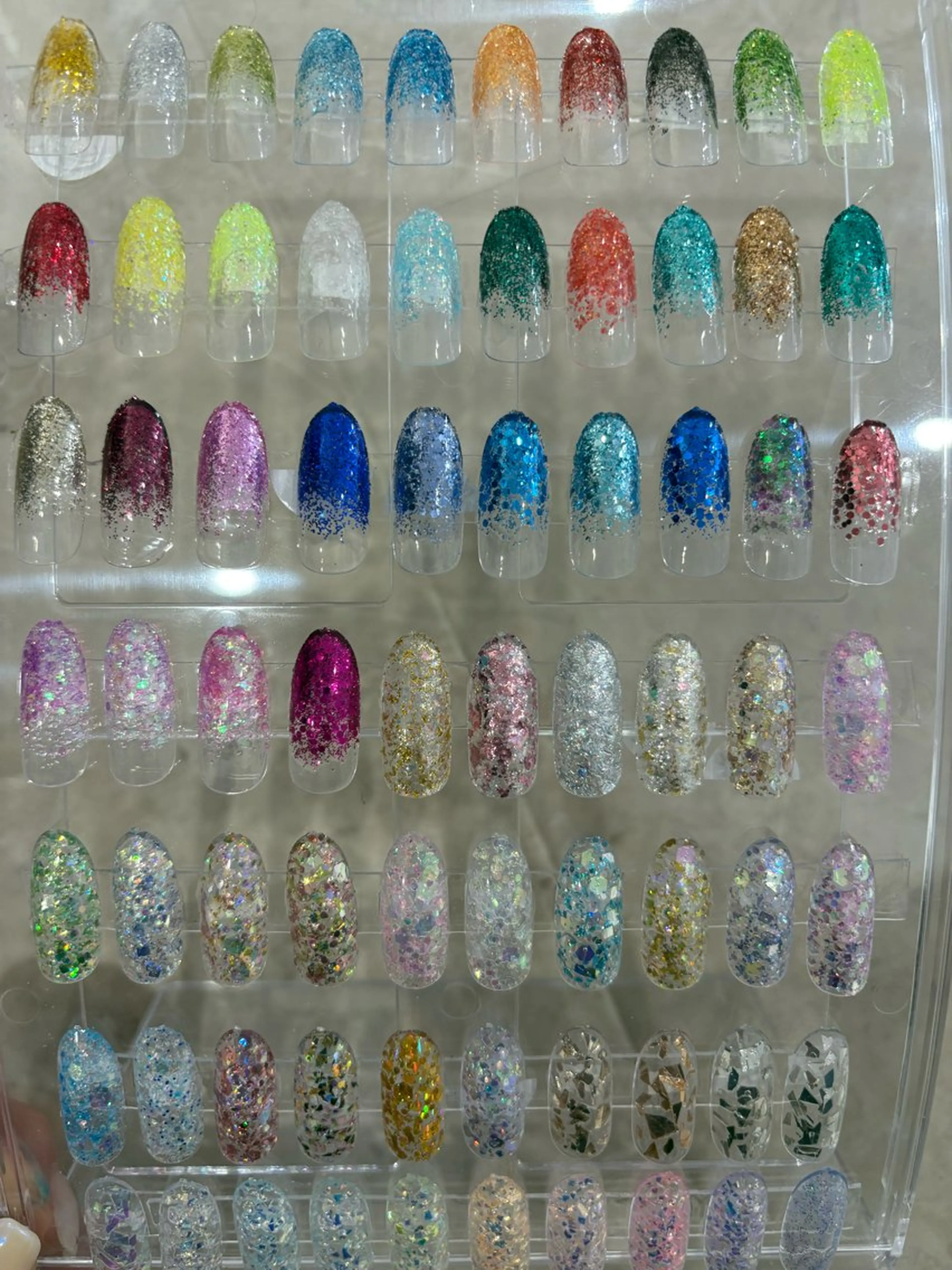 ネイル グラデーション ラメ(グリッター) ラメグラデーション ハンドネイル Alma Kazuのネイルデザイン