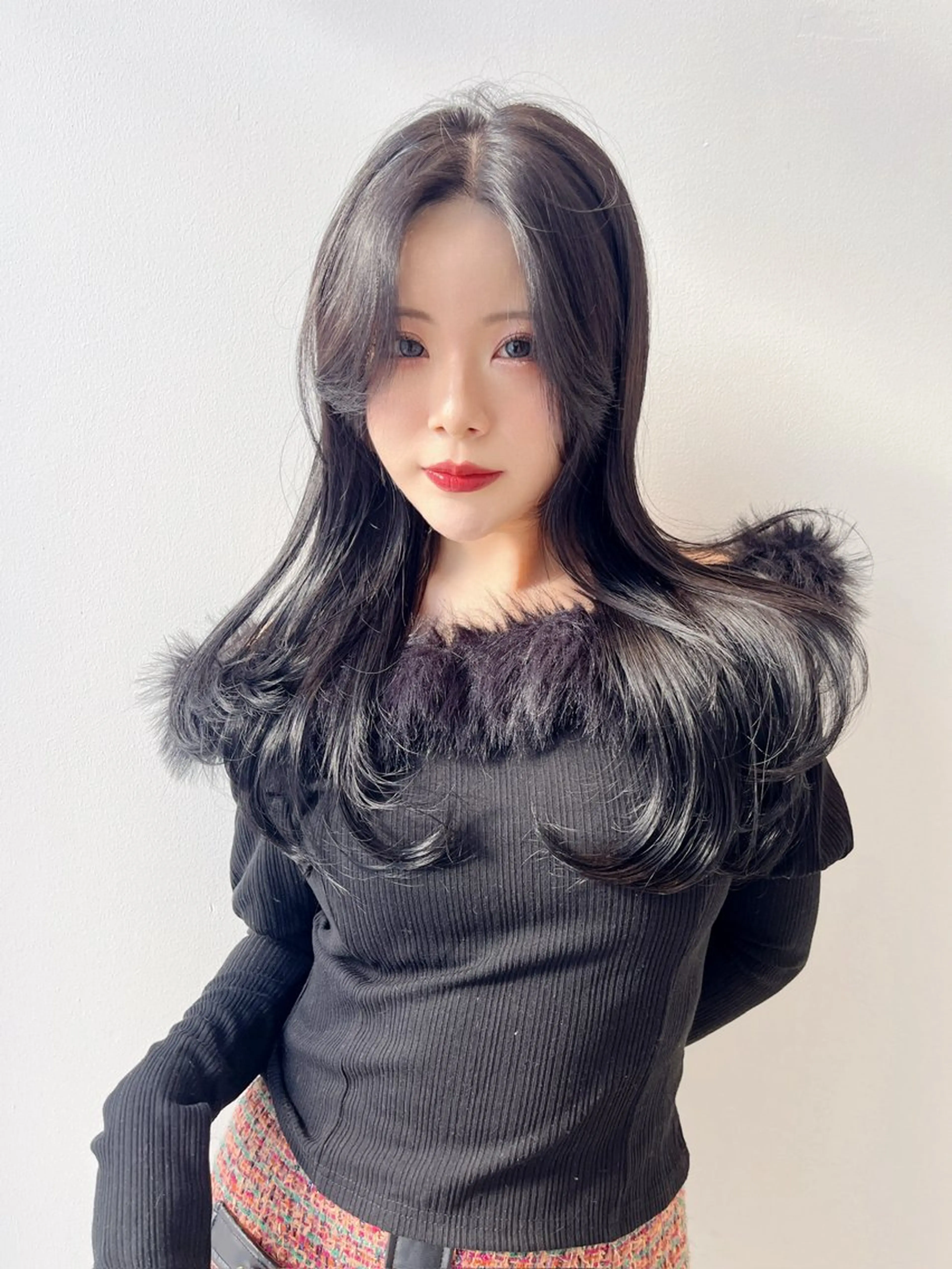 ロング カラー カット ヘアカラー トリートメント レイヤー\髪質改善 /透け感カラー/艶髪のヘアスタイル