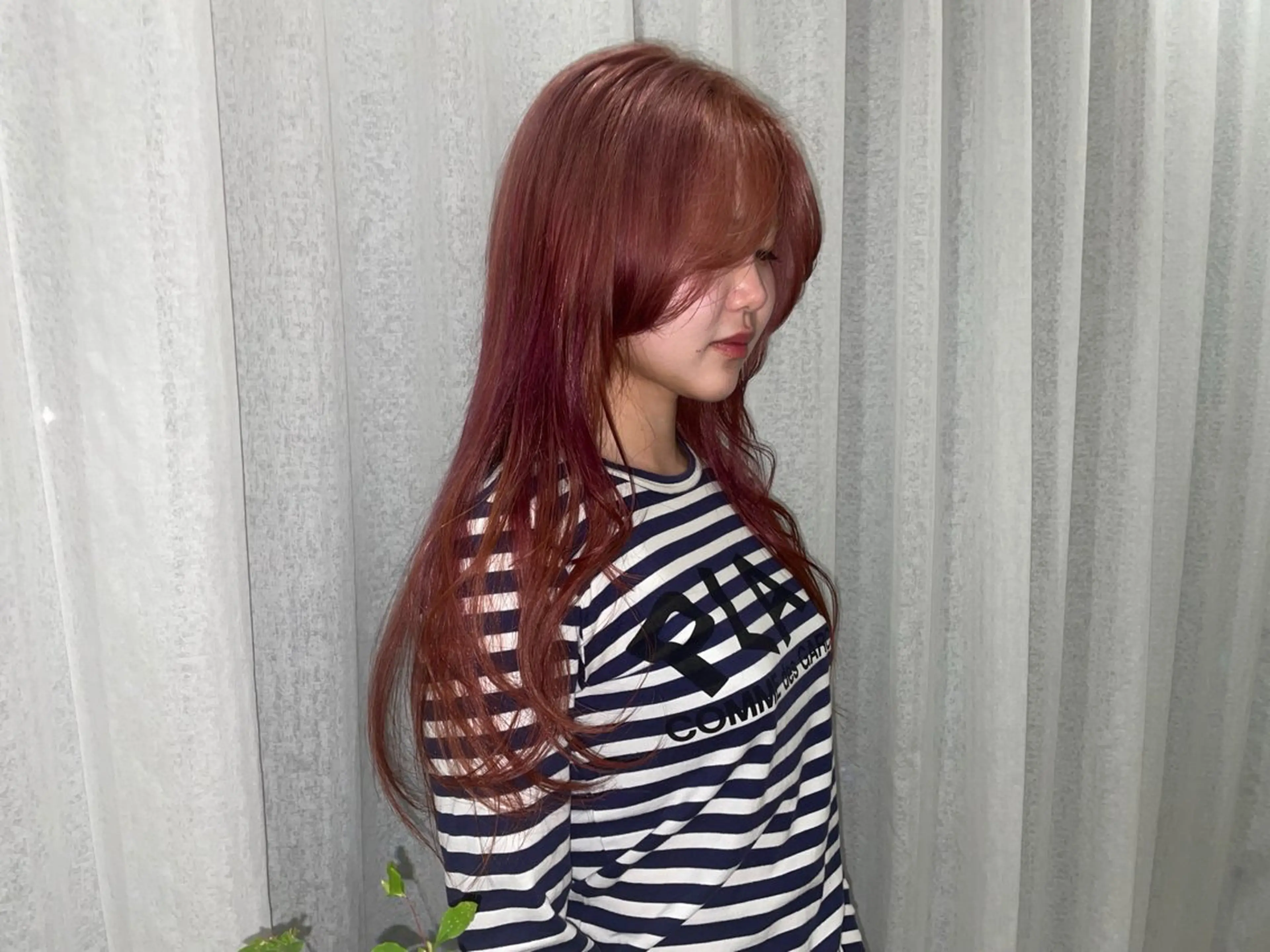 カラー 栗山 瑠花のヘアスタイル