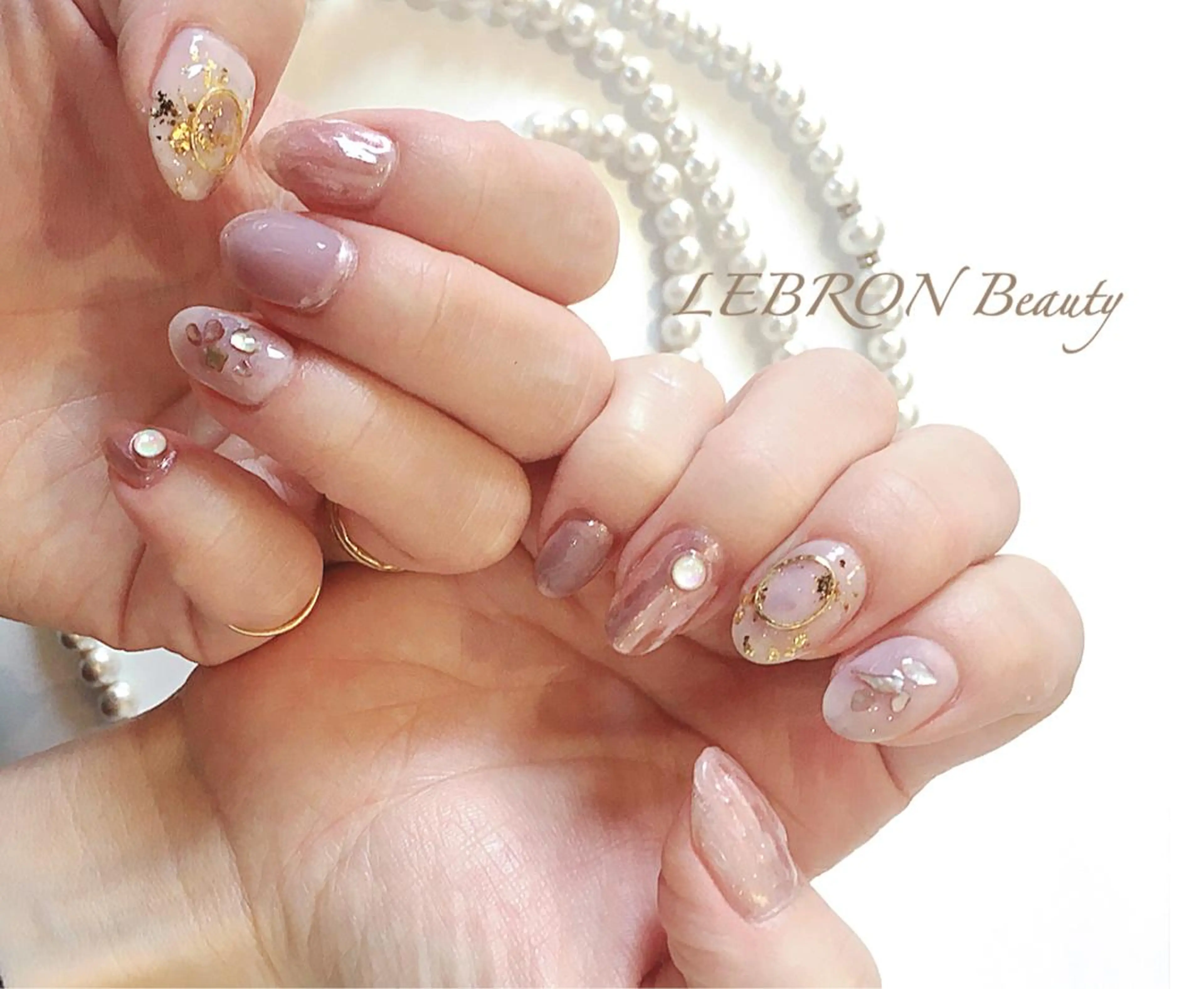 ネイル LEBRON Beautyのマツエク・マツパデザイン